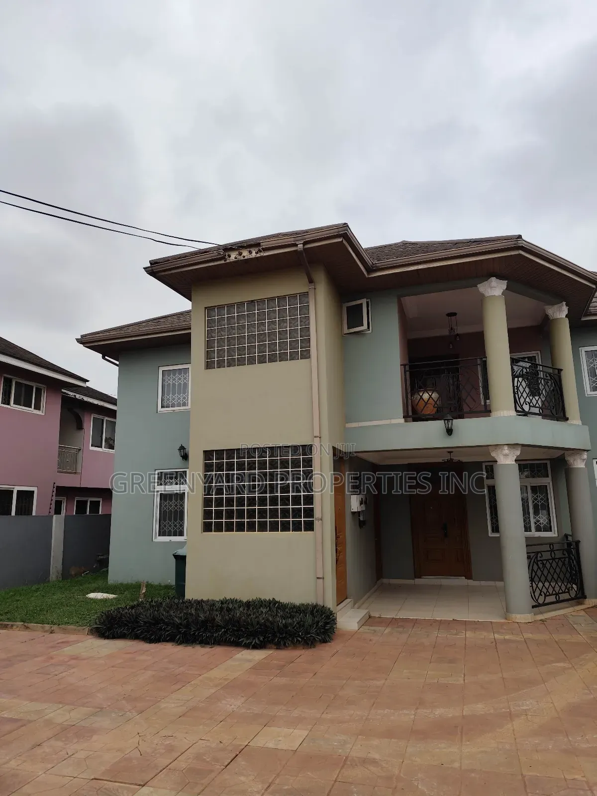 3bdrm Apartment in American House, East Legon for rent in East Legon