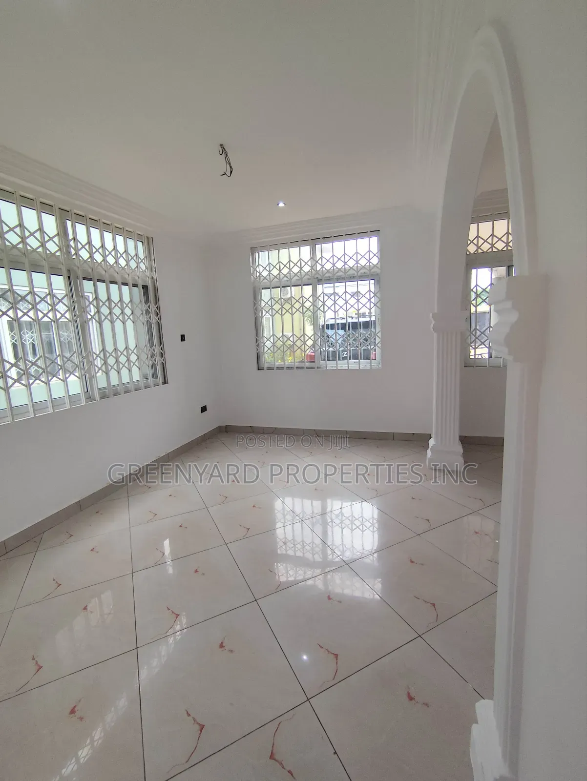 3bdrm Apartment in American House, East Legon for rent in East Legon