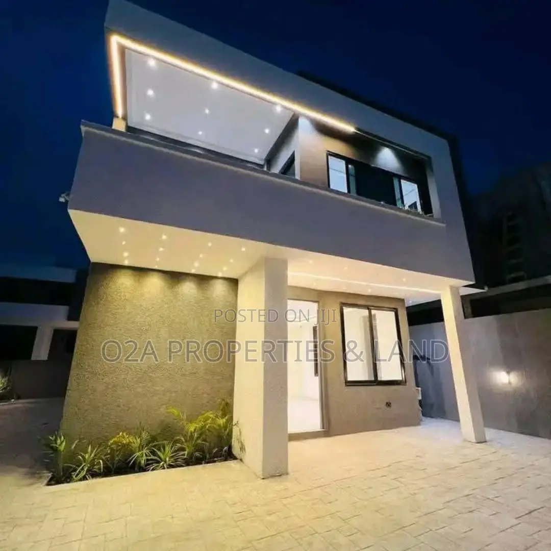 3bdrm House in Haatso, Antis for sale in Antis