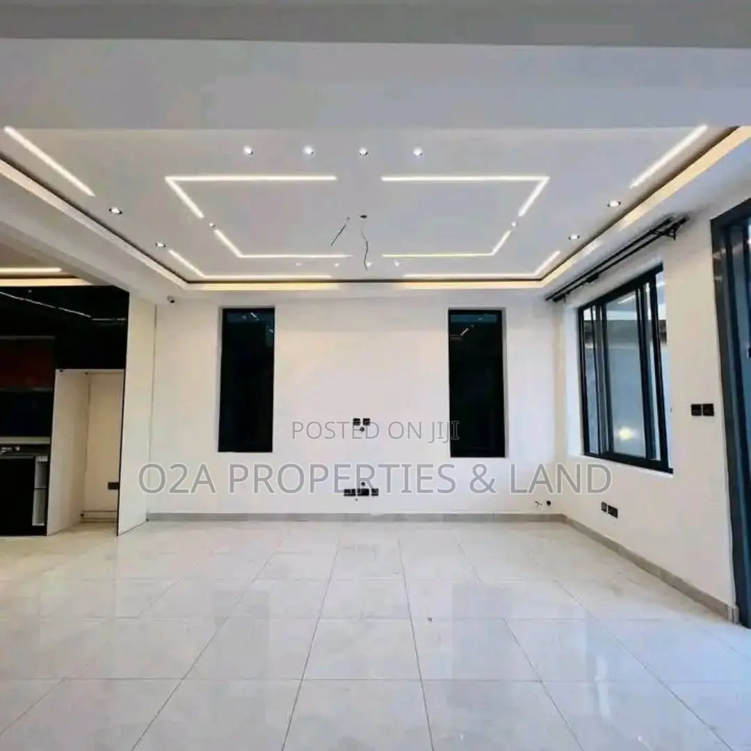 3bdrm House in Haatso, Antis for sale in Antis