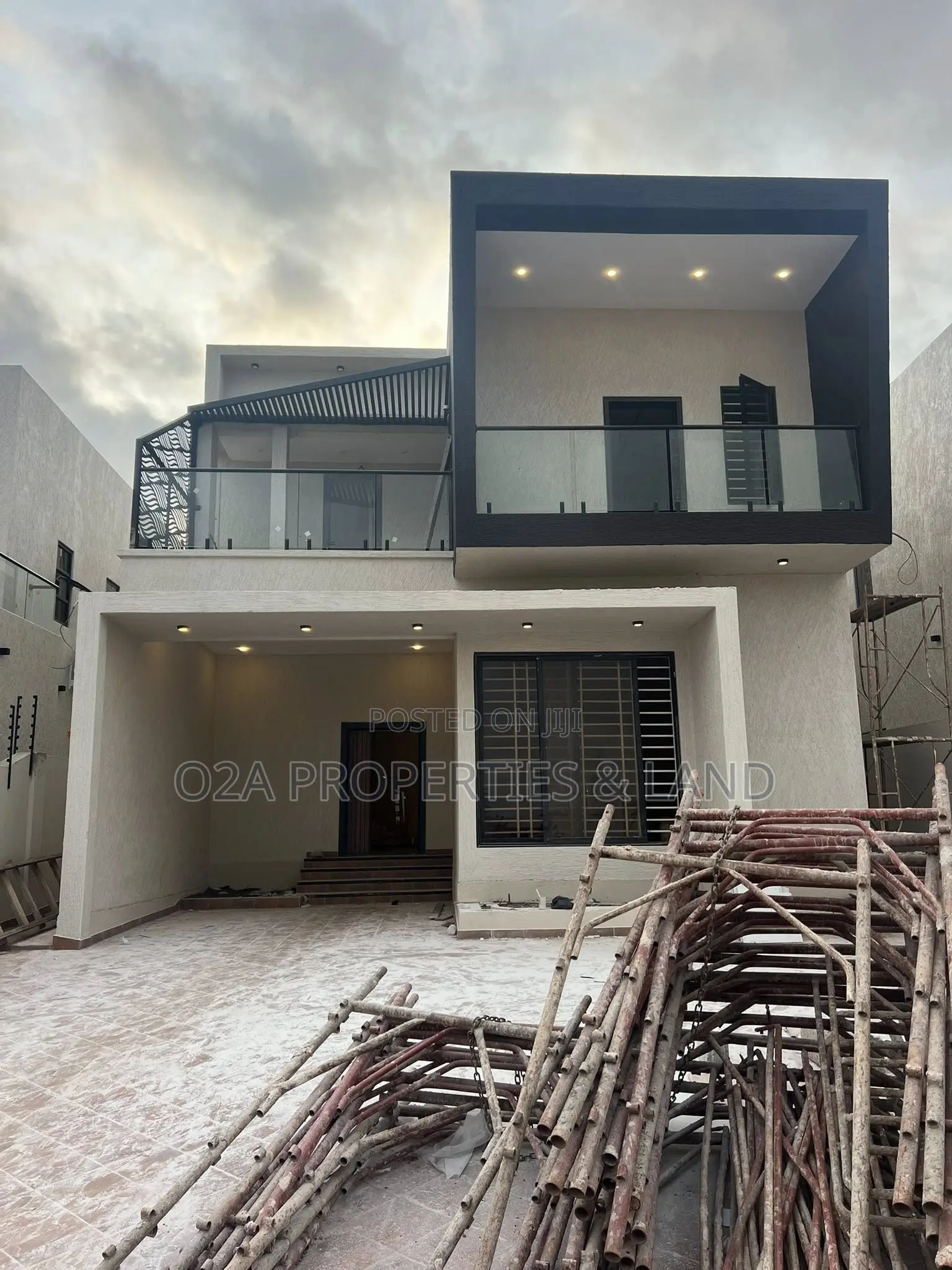 4bdrm House in East Legon Hills for sale in New Legon