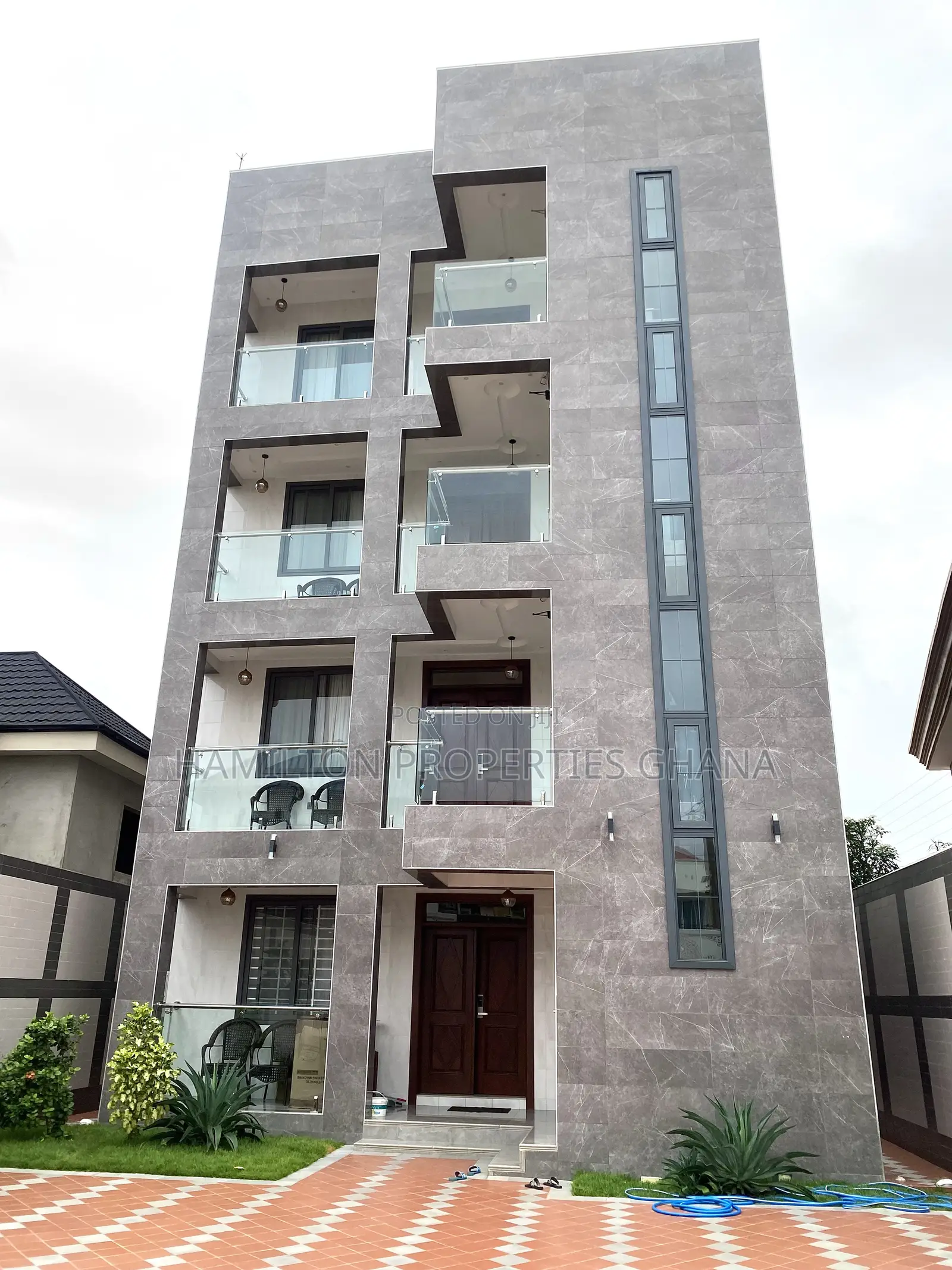Furnished 3bdrm Apartment in Tse Addo, Tseaddo for rent in Tseaddo