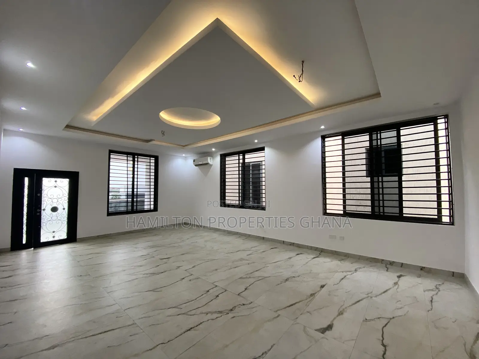 2bdrm Apartment in East Airport, Tseaddo for rent in Tseaddo
