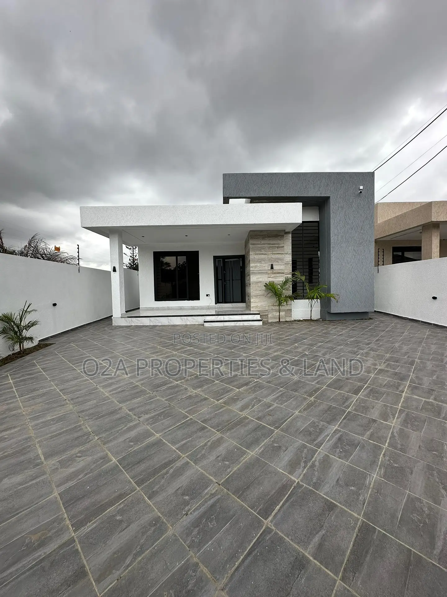3bdrm House in Lakeside Estate for sale in Lake Side Estate