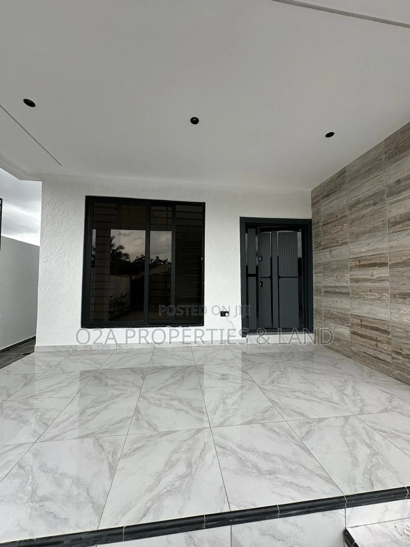3bdrm House in Lakeside Estate for sale in Lake Side Estate