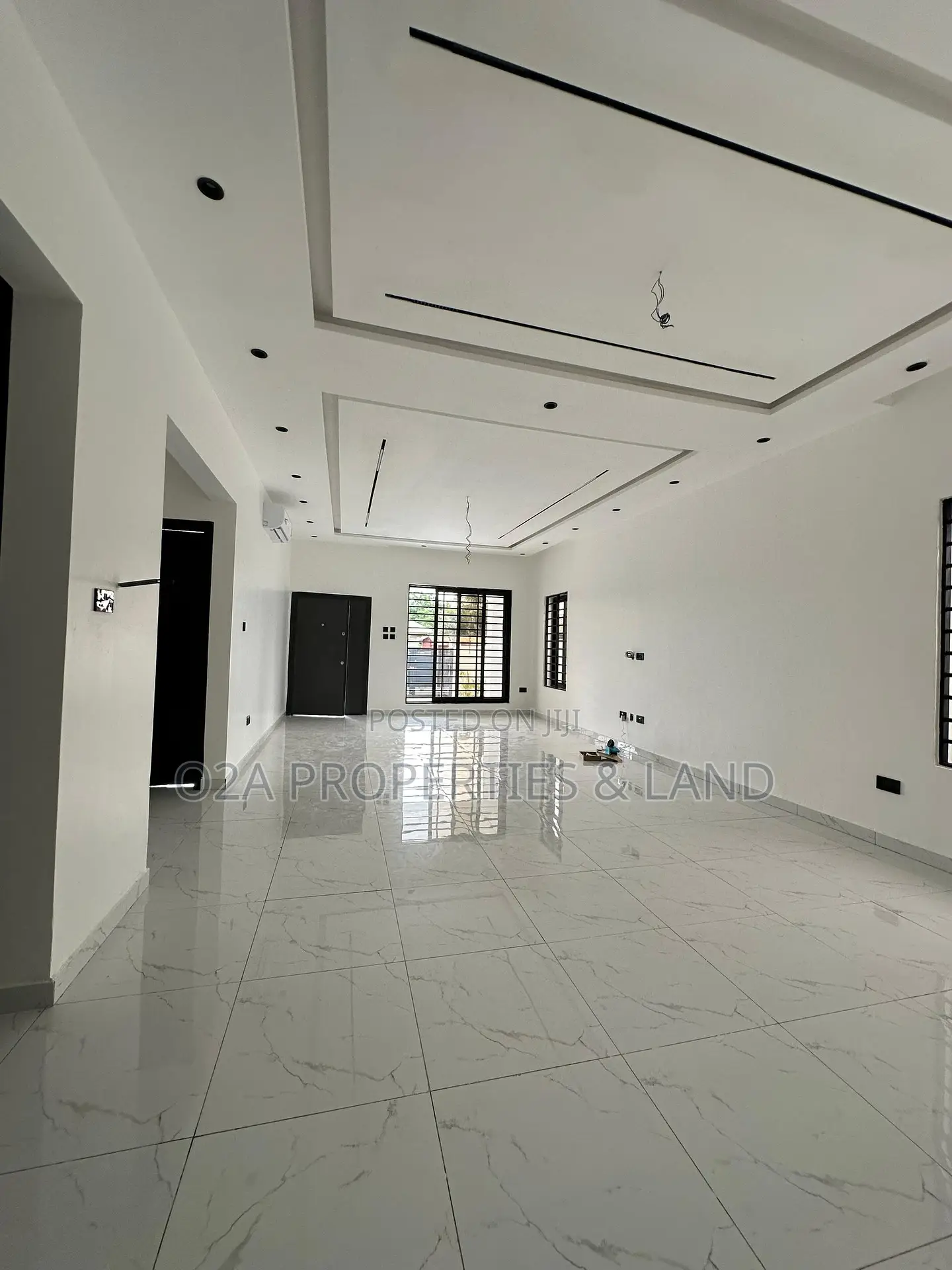 3bdrm House in Lakeside Estate for sale in Lake Side Estate