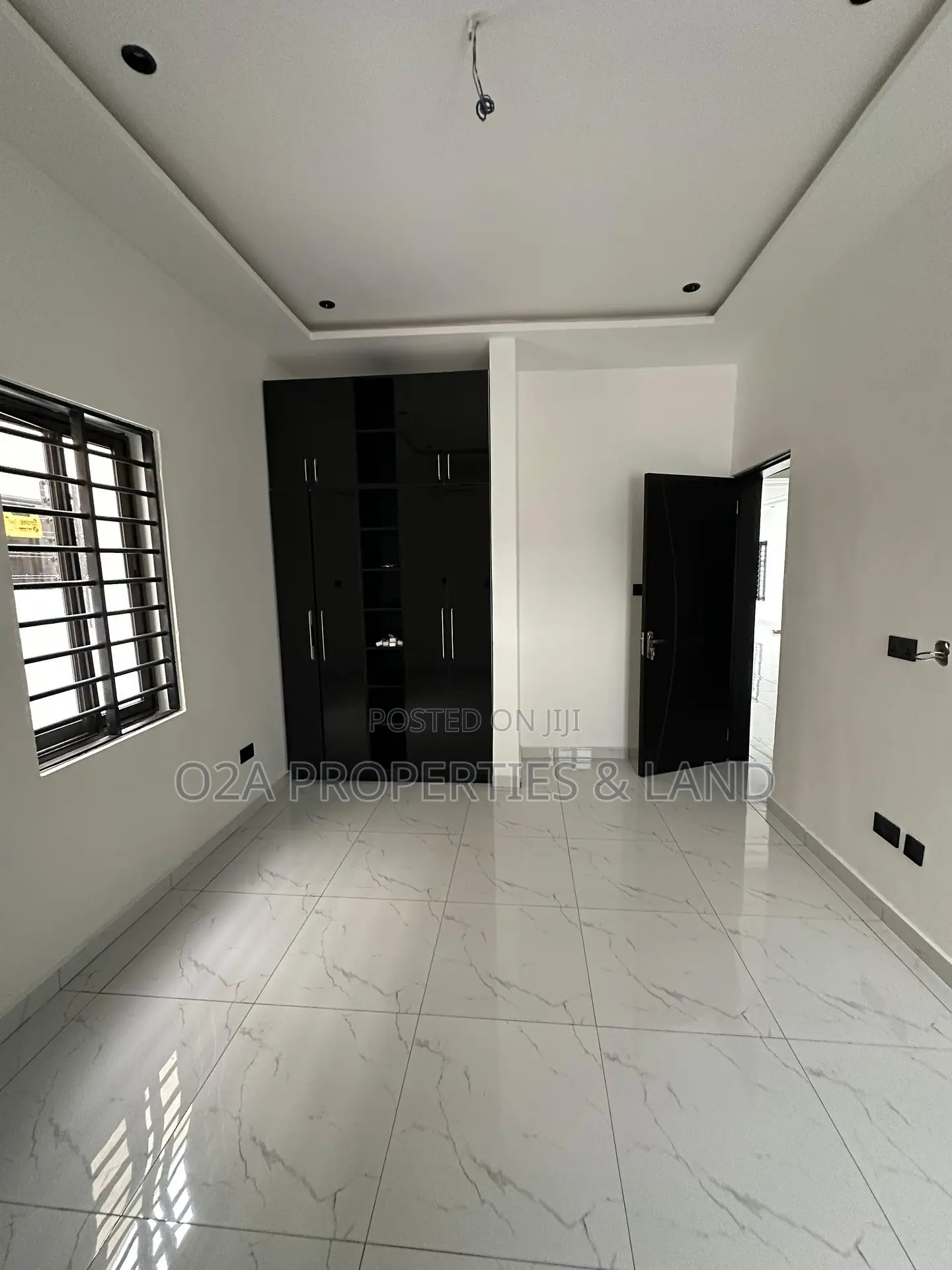 3bdrm House in Lakeside Estate for sale in Lake Side Estate