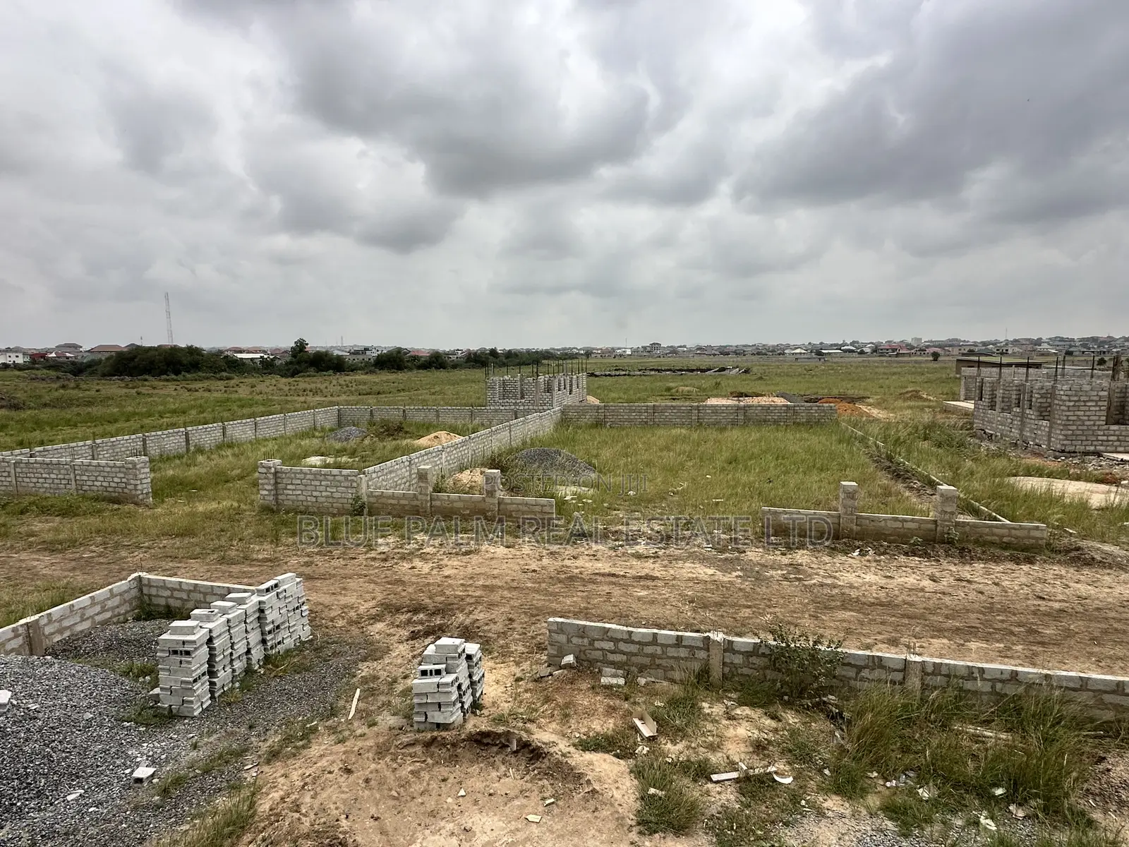 Tema Community 25 - Your Dream Home, Deserves a Dream Location in Community 25