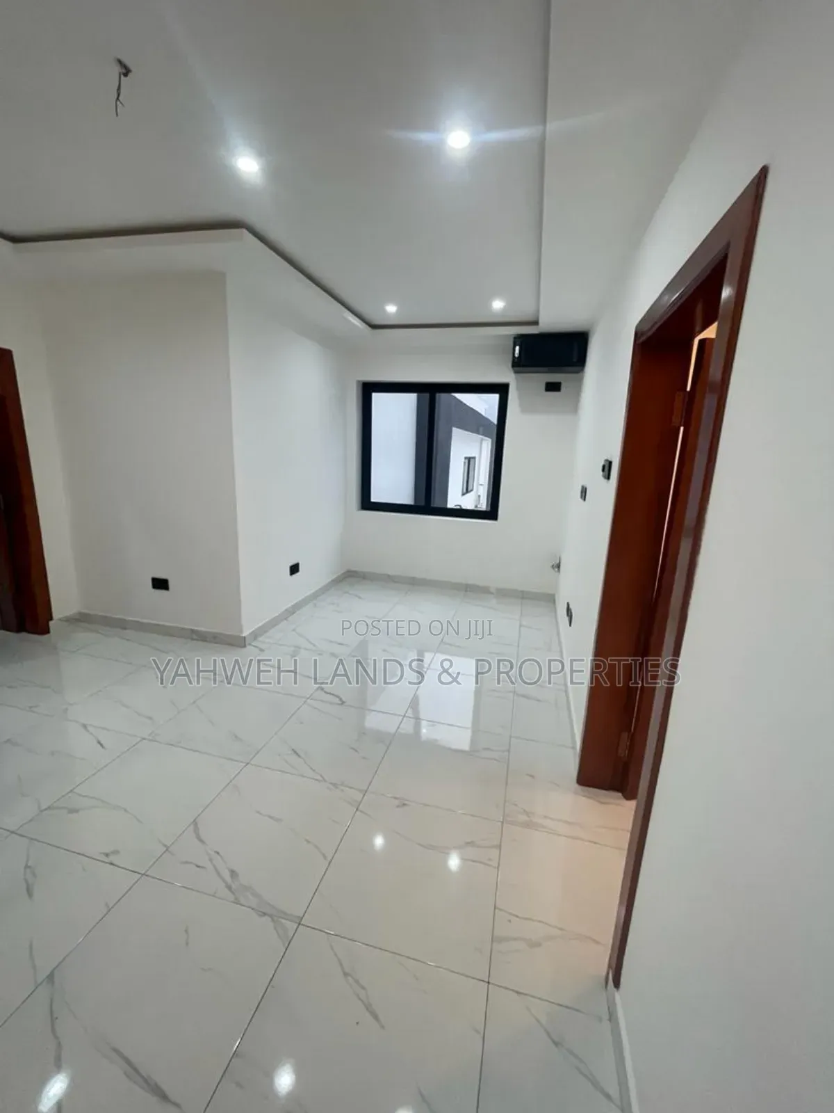 4bdrm House in Airport Residential Area for sale in Airport Residential Area