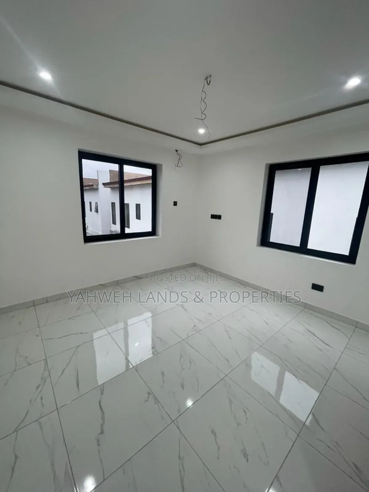 4bdrm House in Airport Residential Area for sale in Airport Residential Area