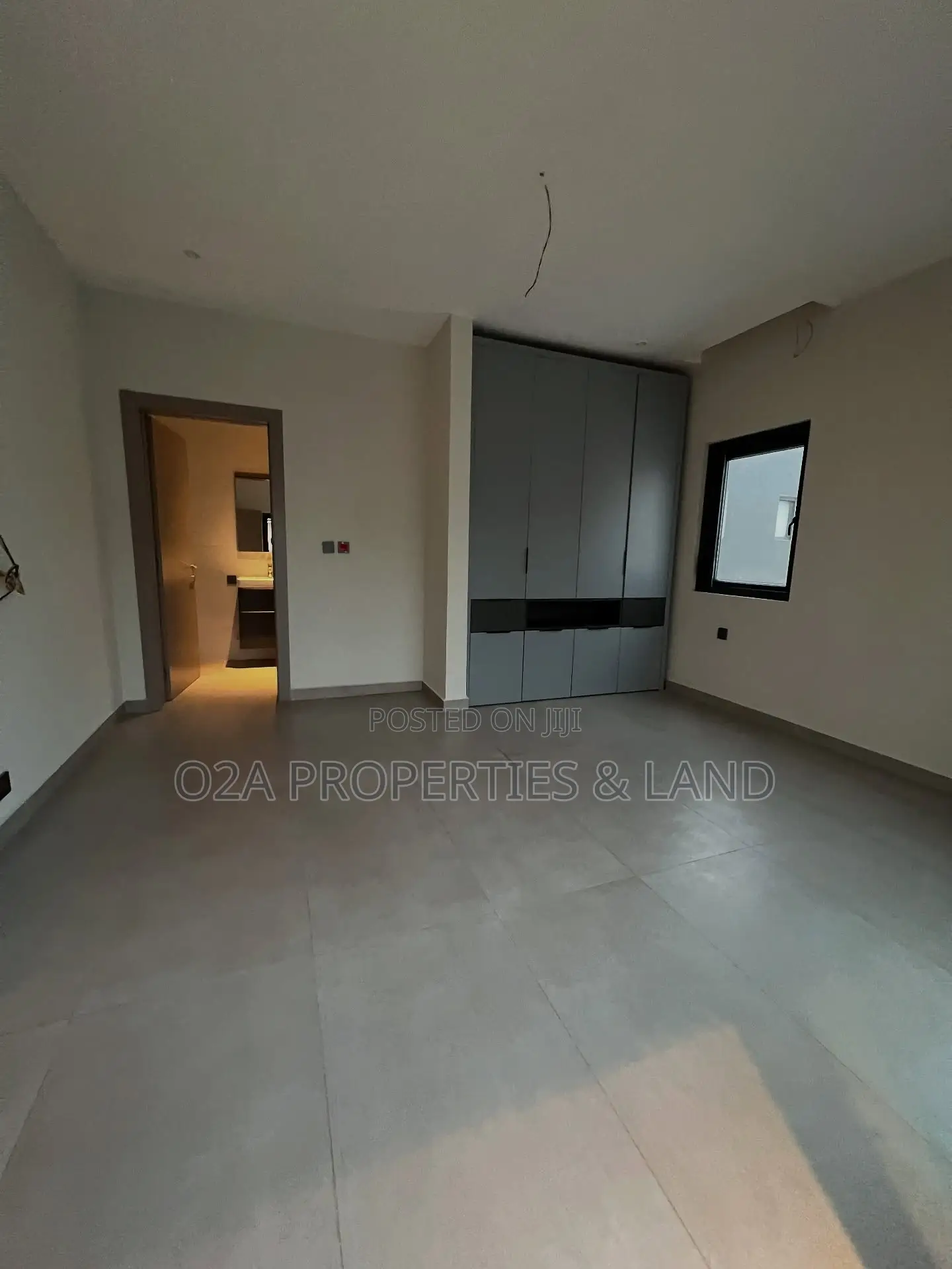 4bdrm House in East Legon, American House for sale in American House