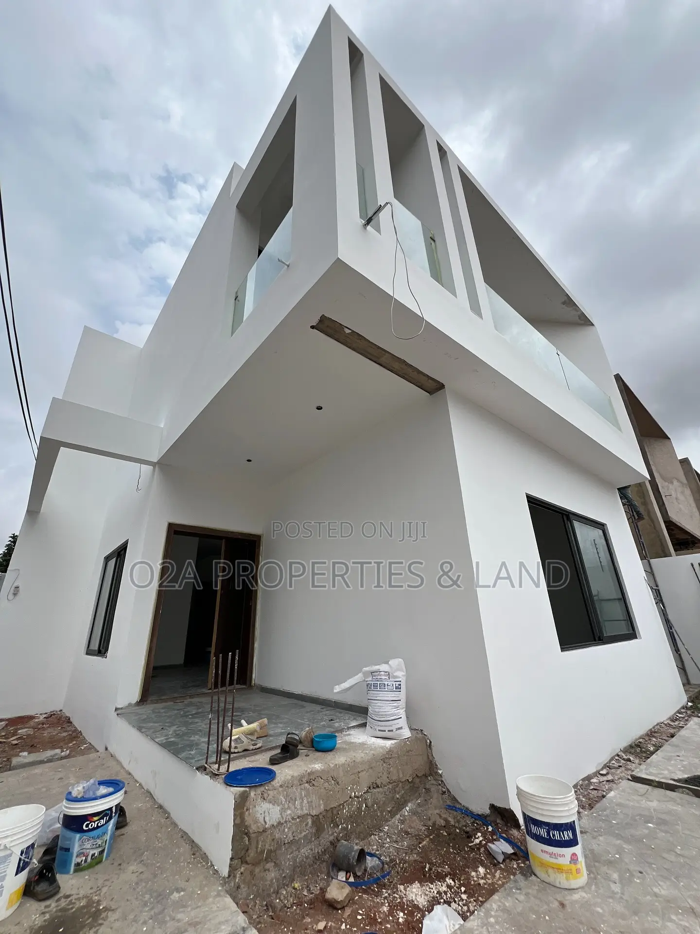 4bdrm House in East Legon, Bawaleshie for sale in Bawaleshie
