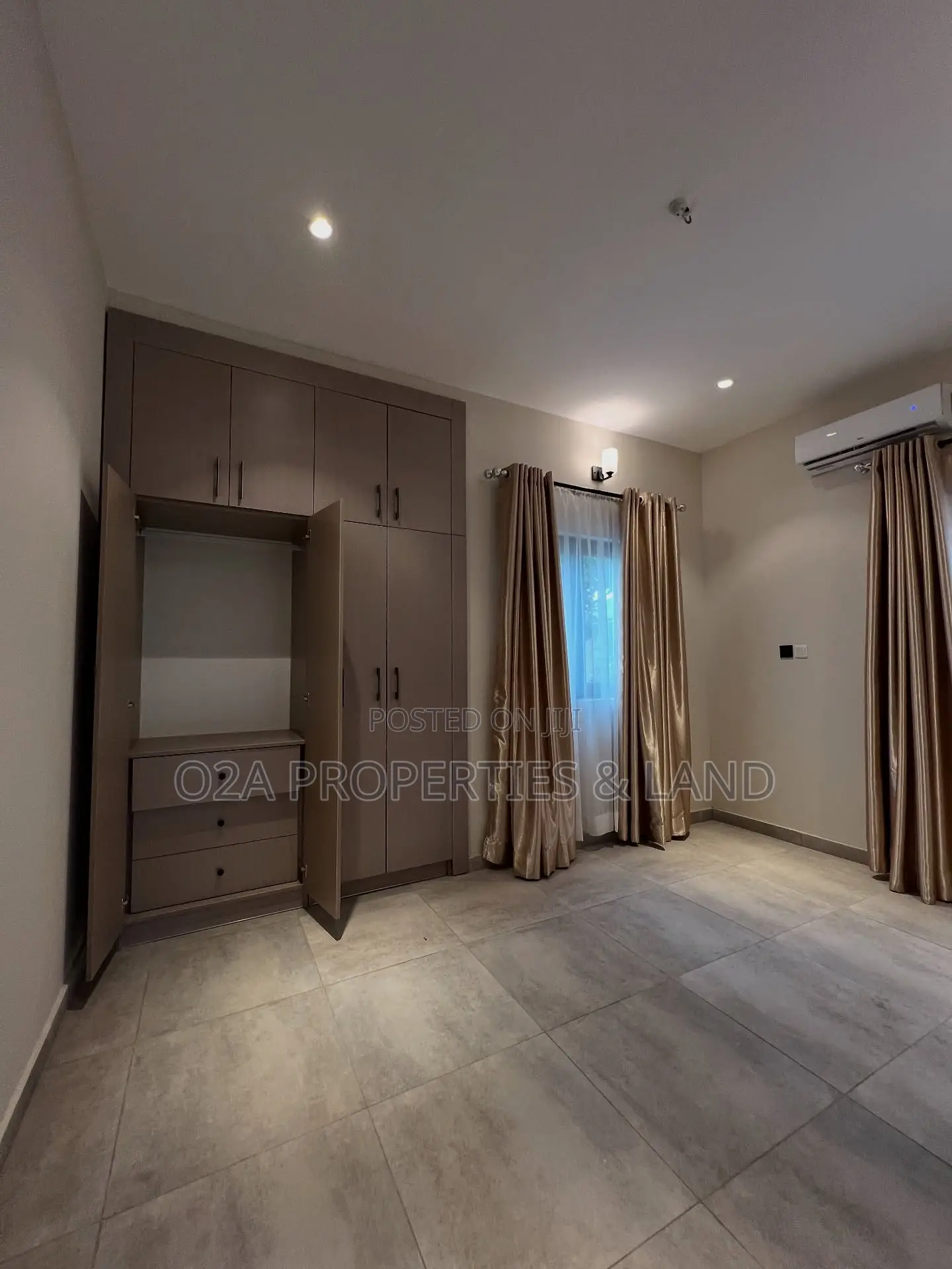 3bdrm House in Oyarifa, Ghana Flag for rent in Ghana Flag