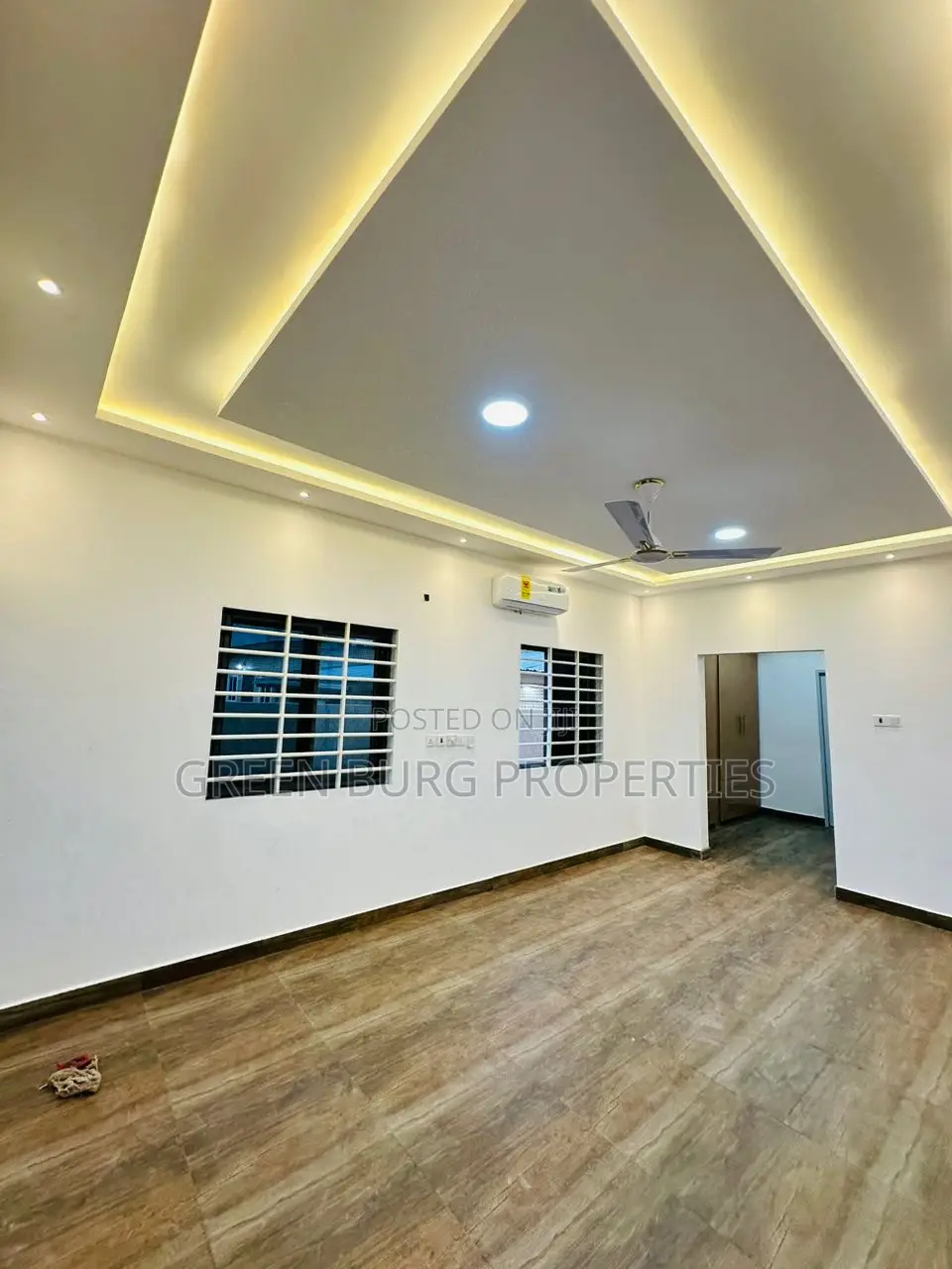 3bdrm House in Lake Side Estate for sale in Lake Side Estate