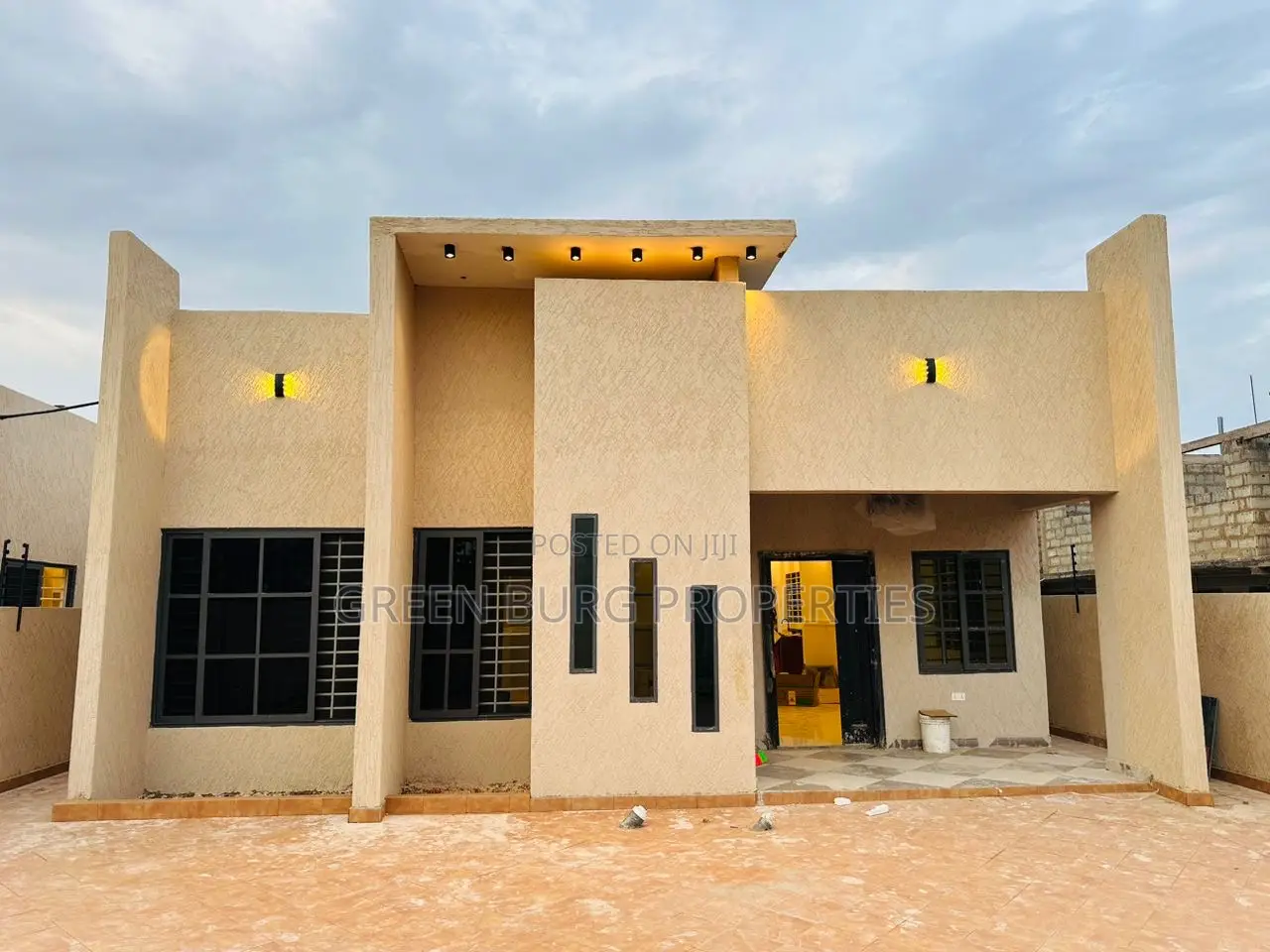 3bdrm House in Lake Side Estate for sale in Lake Side Estate