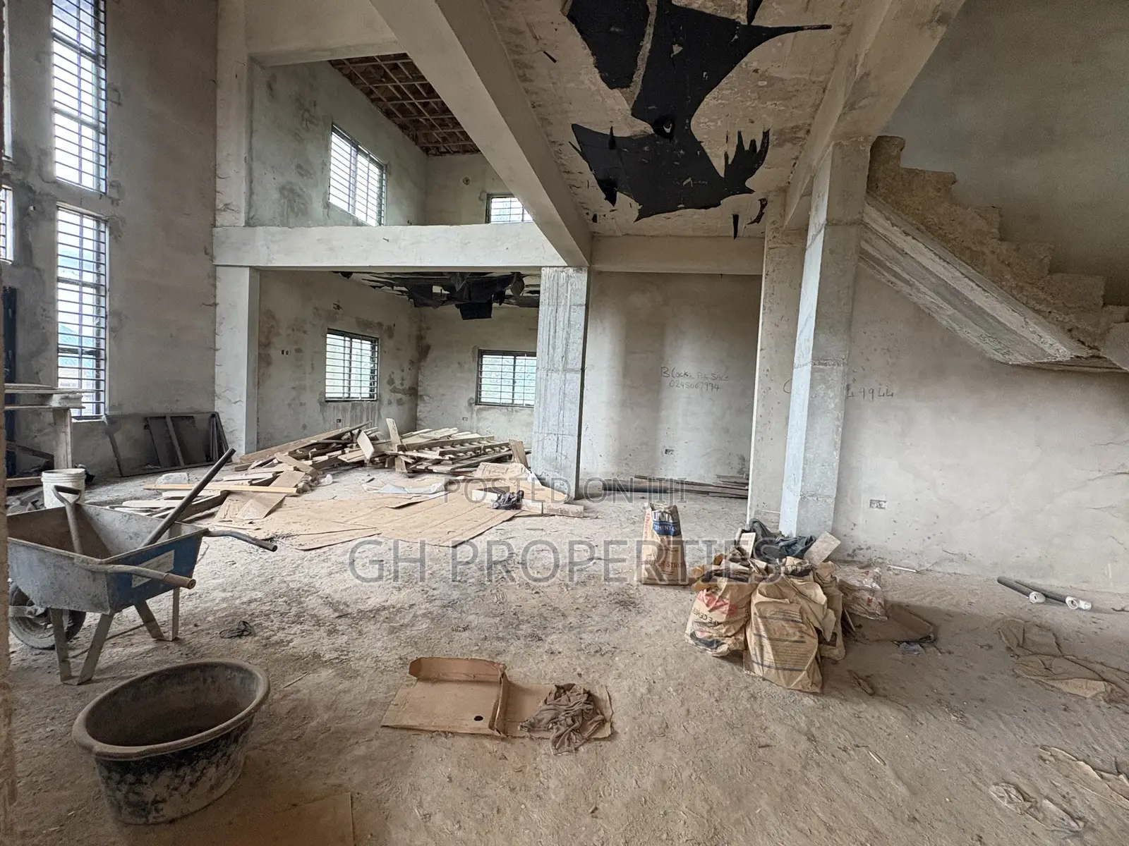 5bdrm House in Apaaso, Kumasi Metropolitan for sale in Kumasi Metropolitan