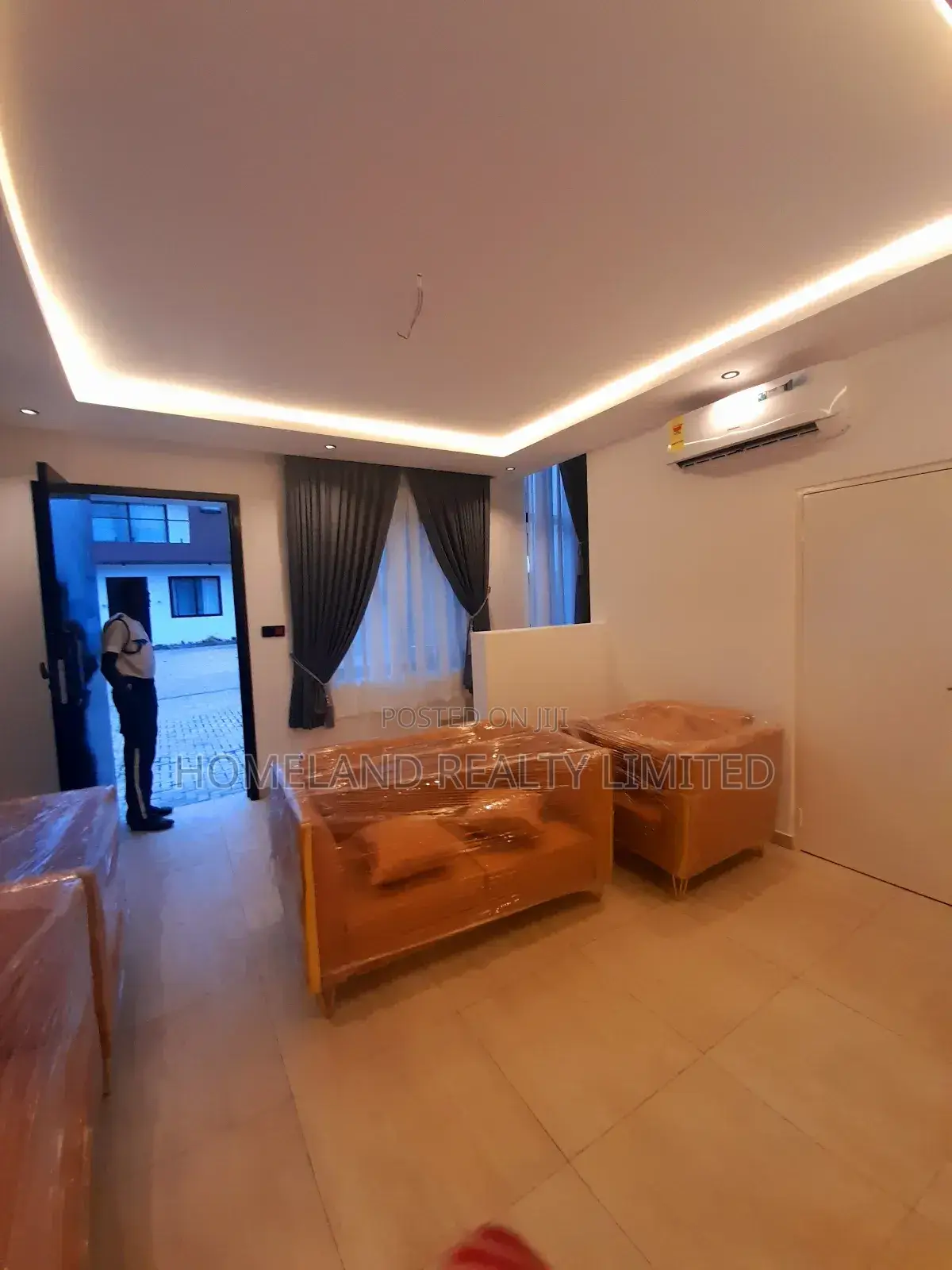 3bdrm Duplex in Westland for sale in West Legon
