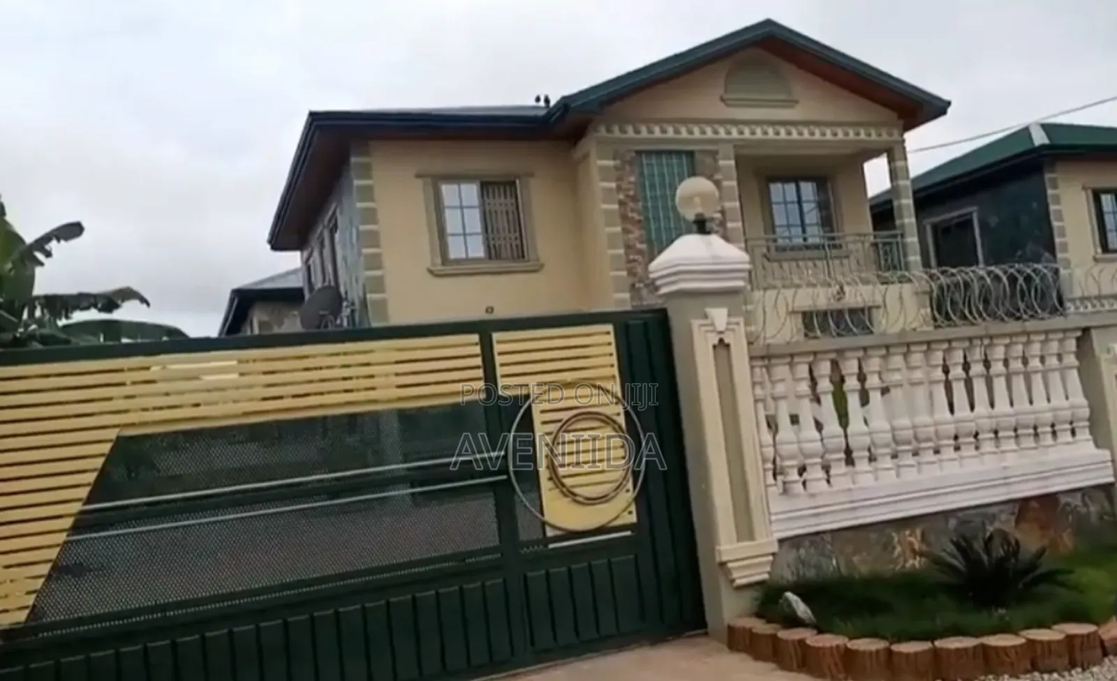 5bdrm House in Cape Coast Metropolitan for sale in Cape Coast Metropolitan