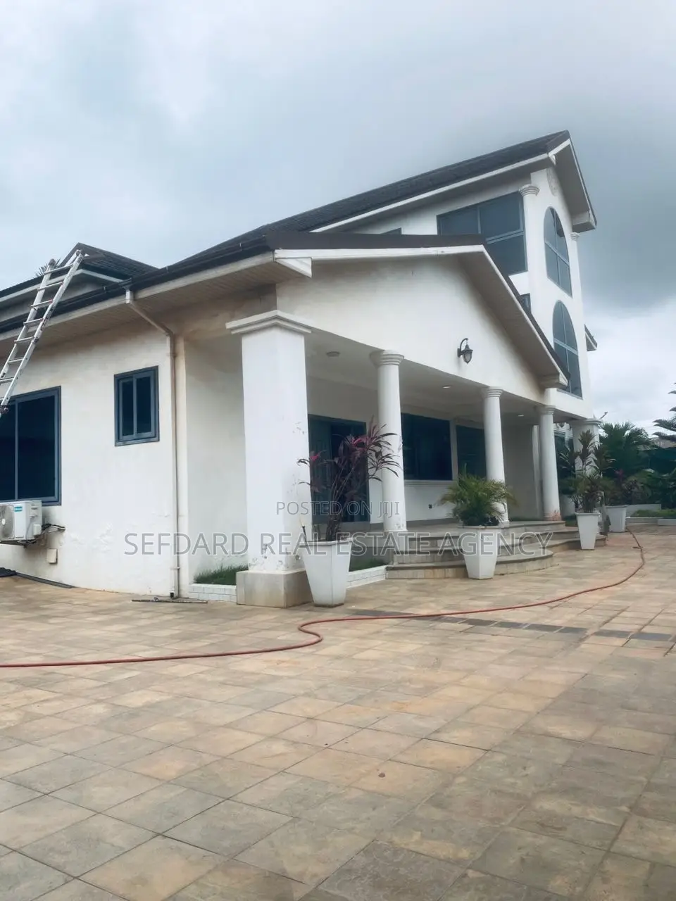 7bdrm House in Achimota for sale in Achimota