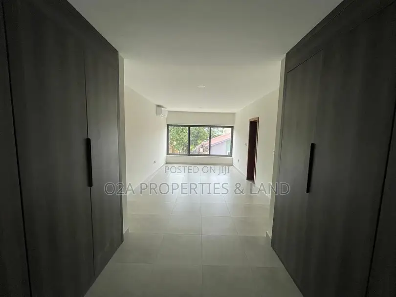 4bdrm House in North Legon for sale in North Legon