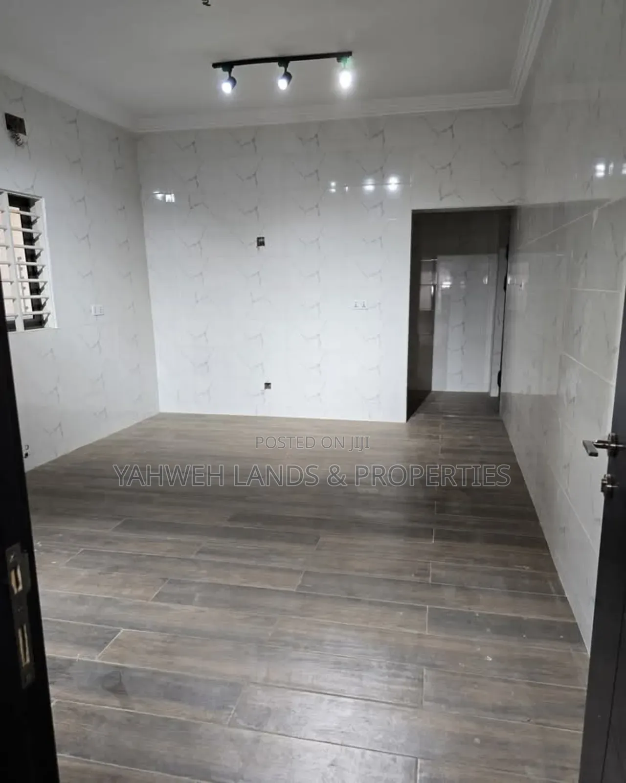 4bdrm House in Kwabenya for sale in Kwabenya