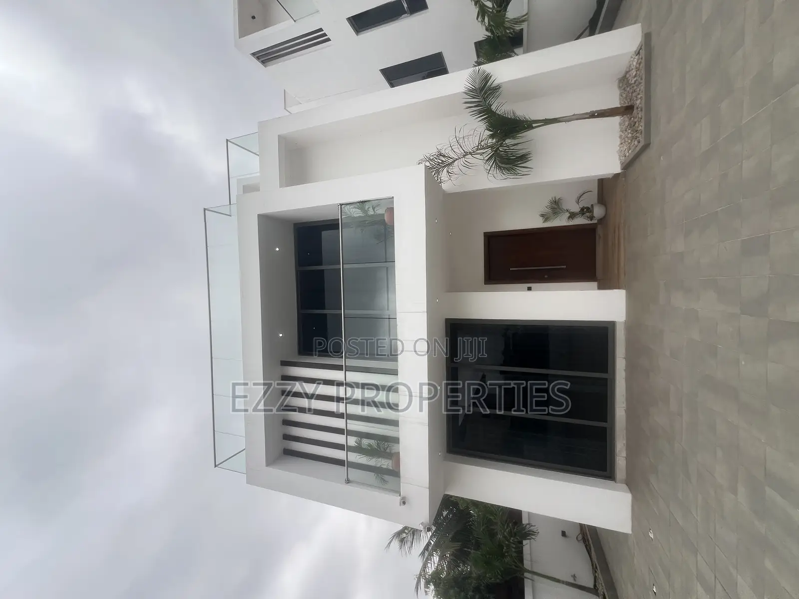 4bdrm Duplex in East Legon for rent in East Legon