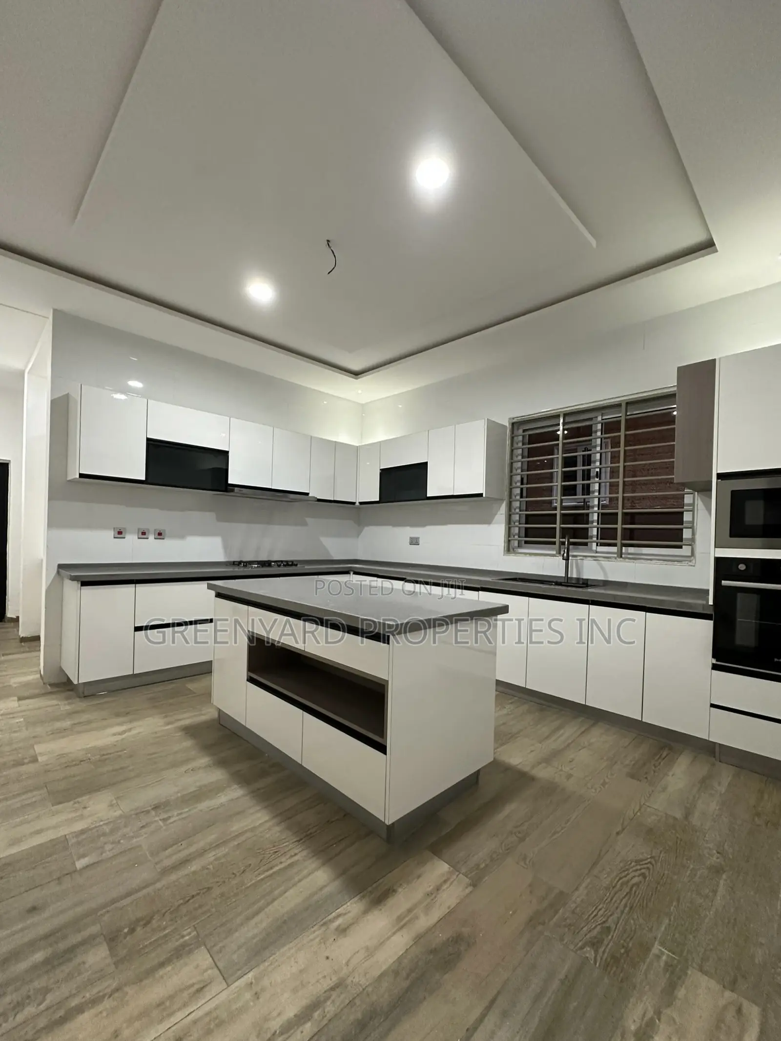 4bdrm House in Lakeside Estate for rent in Lake Side Estate
