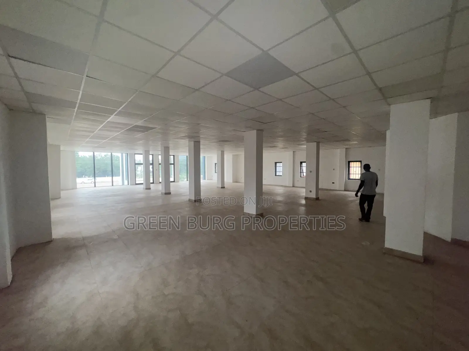 13bdrm Apartment in Green, East Legon for rent in East Legon