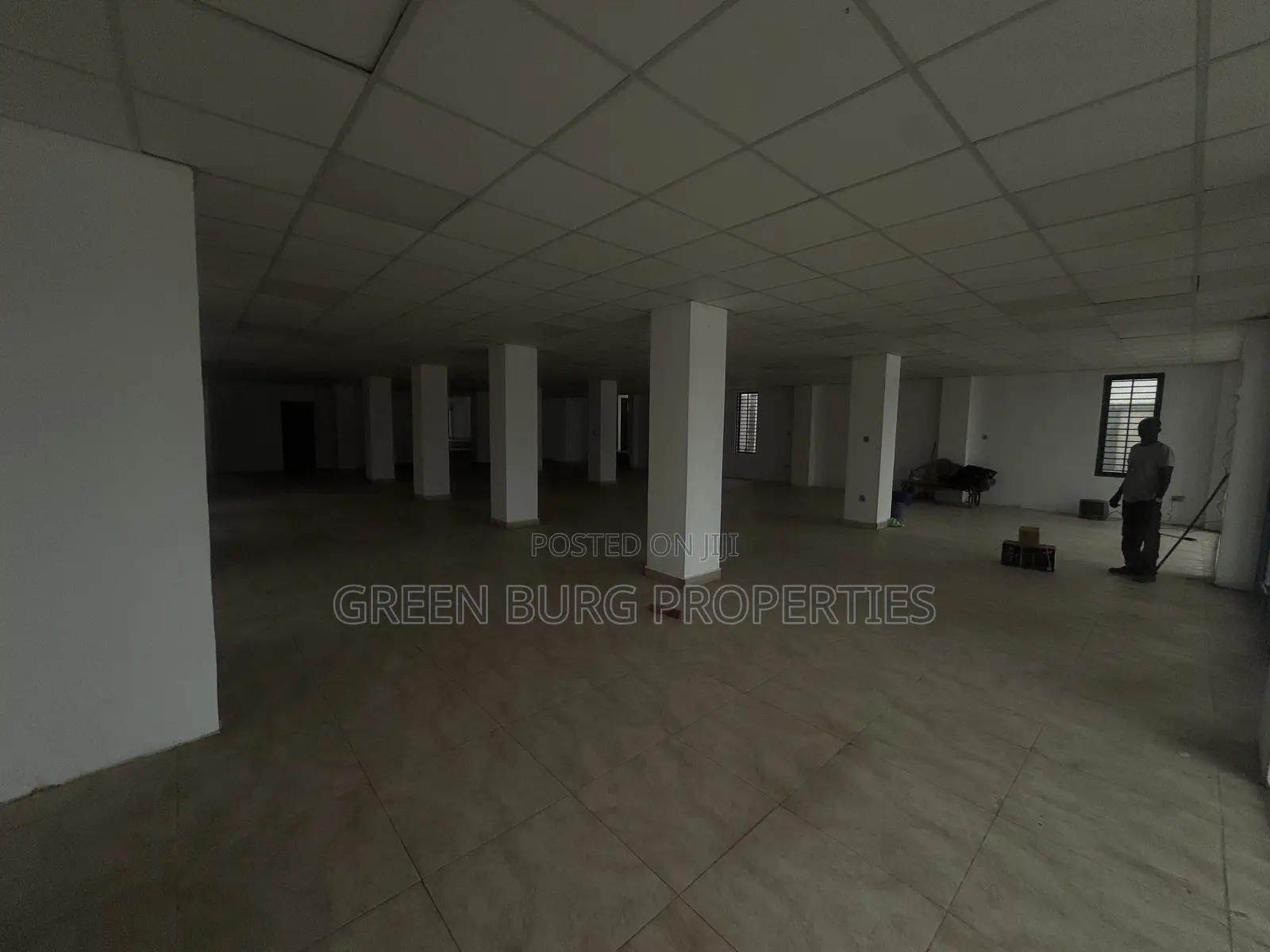 13bdrm Apartment in Green, East Legon for rent in East Legon
