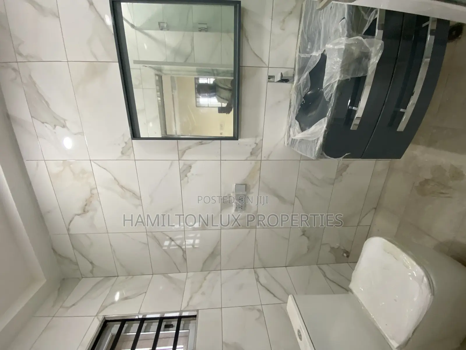 2bdrm Apartment in American House, East Legon for rent in East Legon