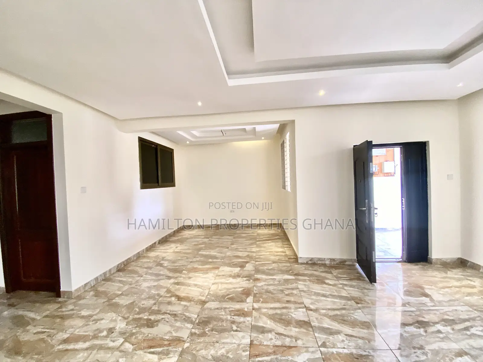 3bdrm Apartment in American House, East Legon for rent in East Legon
