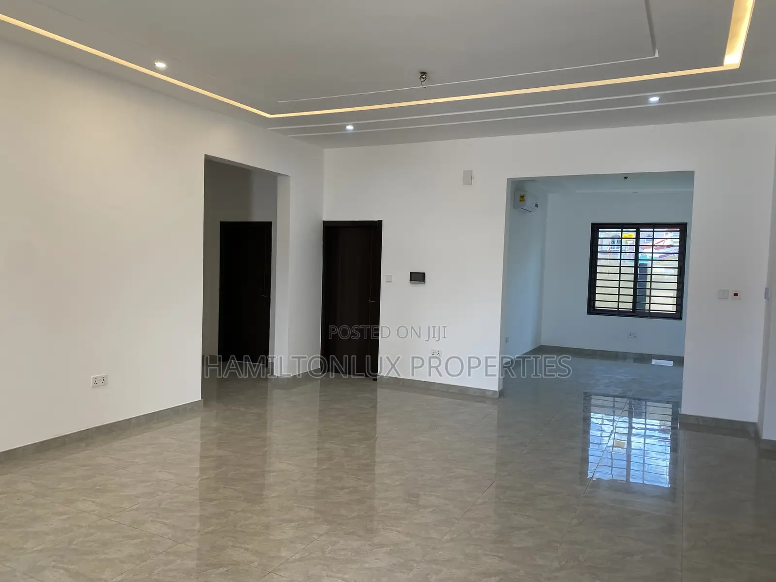 4bdrm House in Lakeside Estates for sale in Lake Side Estate