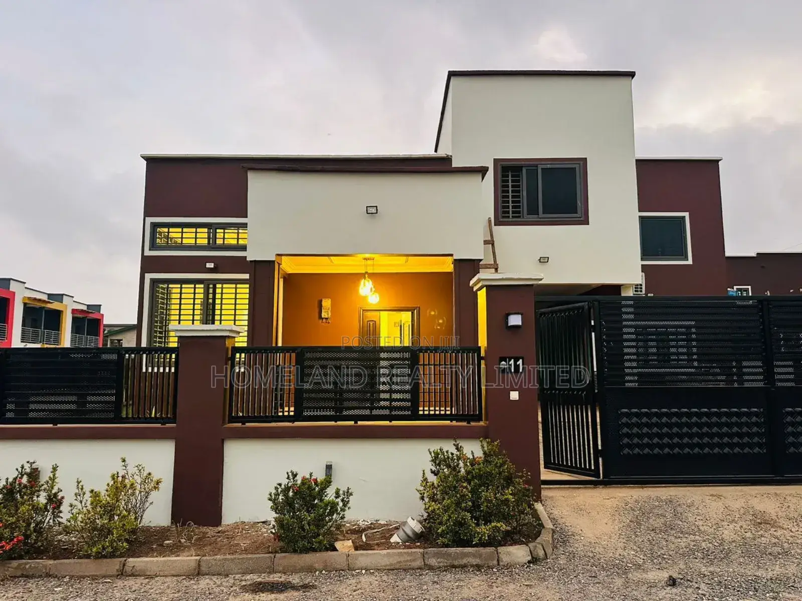 Furnished 4bdrm Duplex in Taxi Rank, Adenta for rent in Adenta