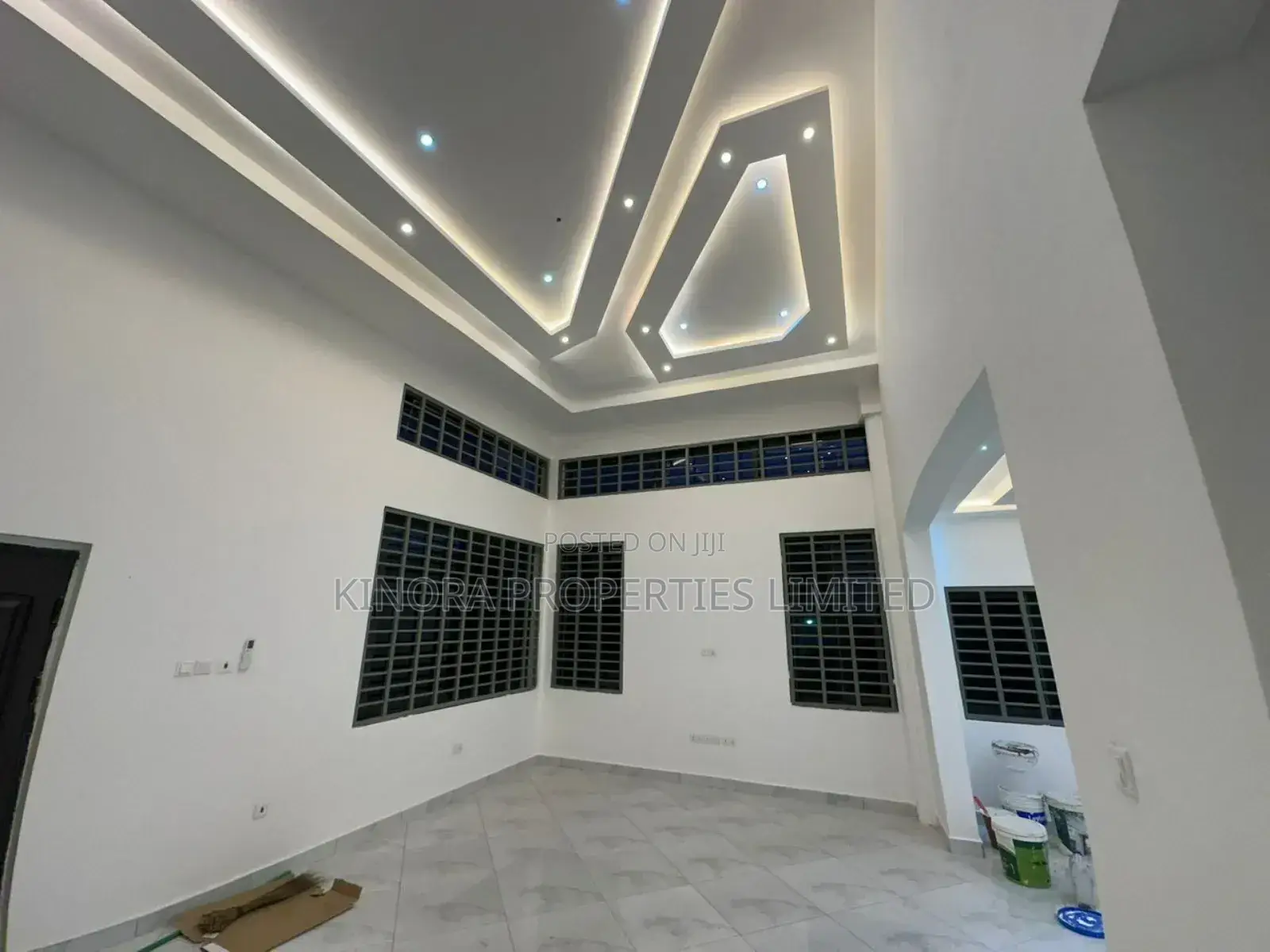 Furnished 4bdrm Duplex in Taxi Rank, Adenta for rent in Adenta