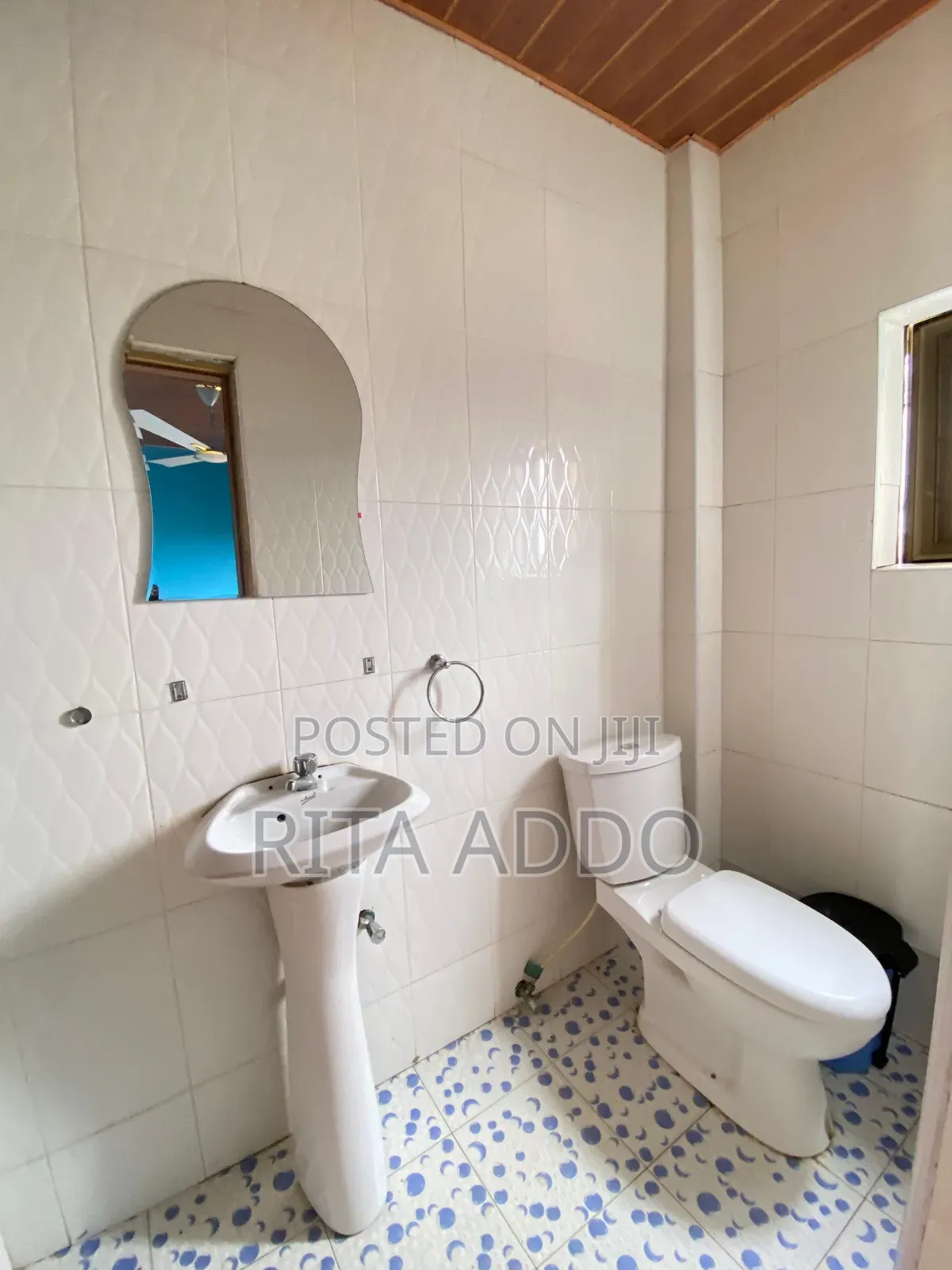2bdrm Apartment in Ashley Botwe, Lake Side Estate for rent in Lake Side Estate