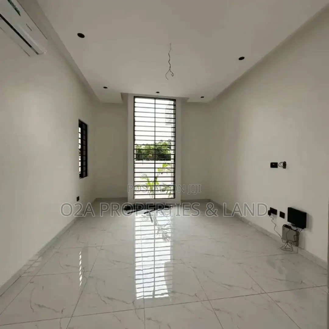 3bdrm House in Lakeside Estate for sale in Lake Side Estate