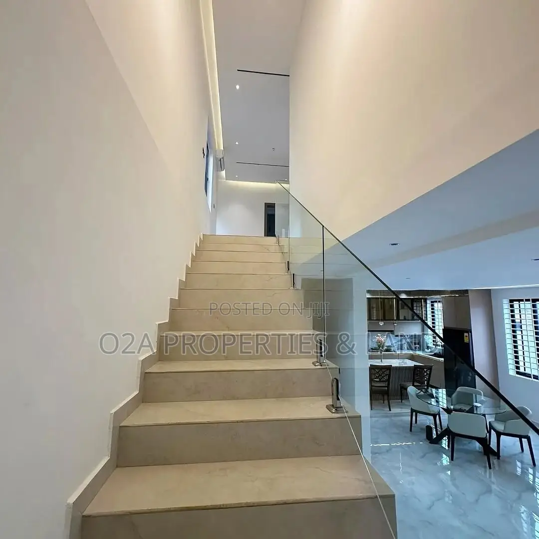 4bdrm House in East Legon, Bawaleshie for sale in Bawaleshie