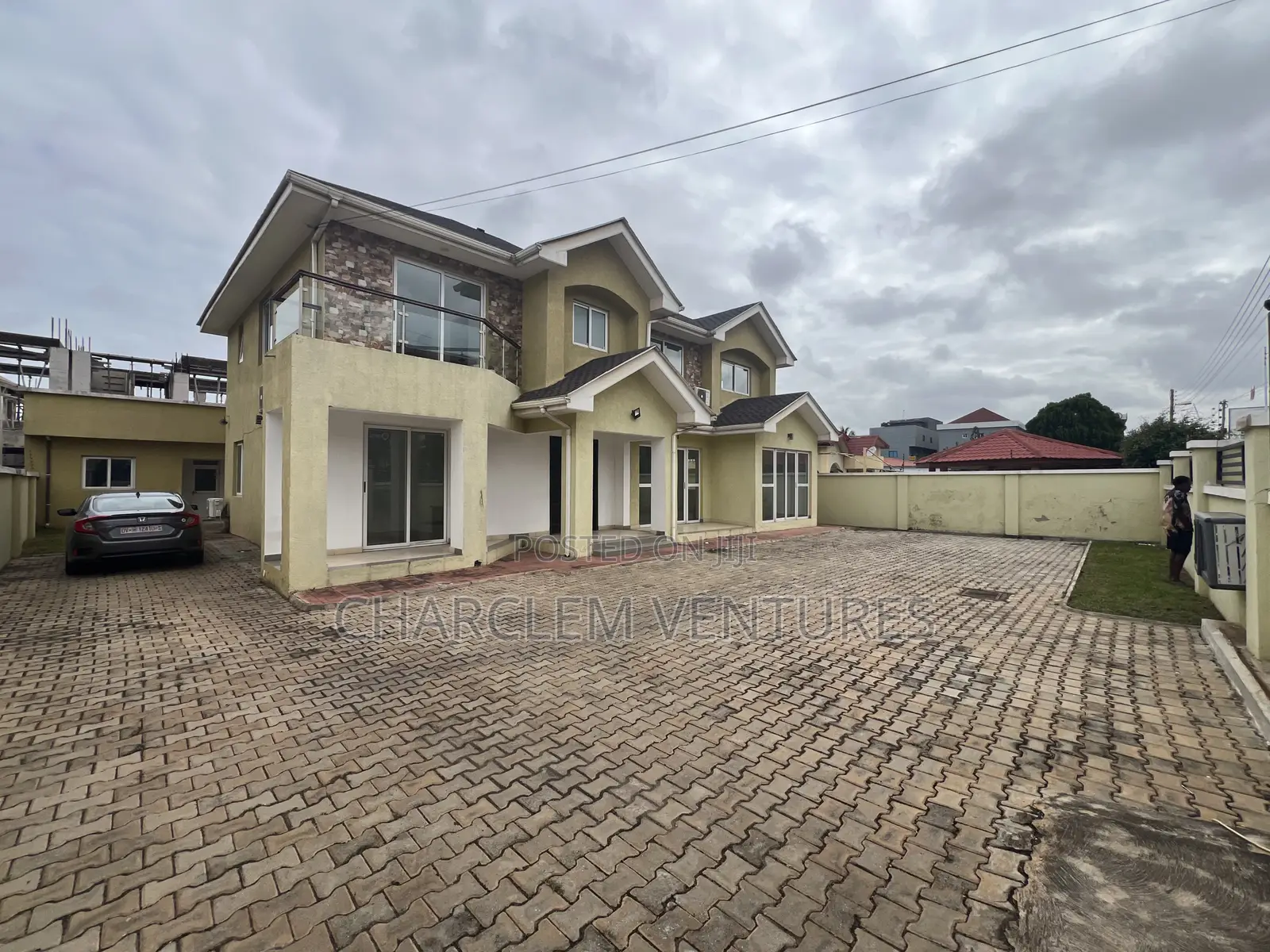 5bdrm House in Charclem Ventures, East Legon for sale in East Legon
