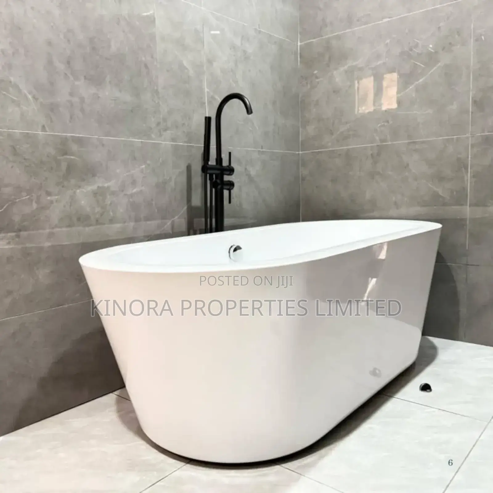 6bdrm Duplex in Ability, Adjiriganor for sale in Adjiriganor