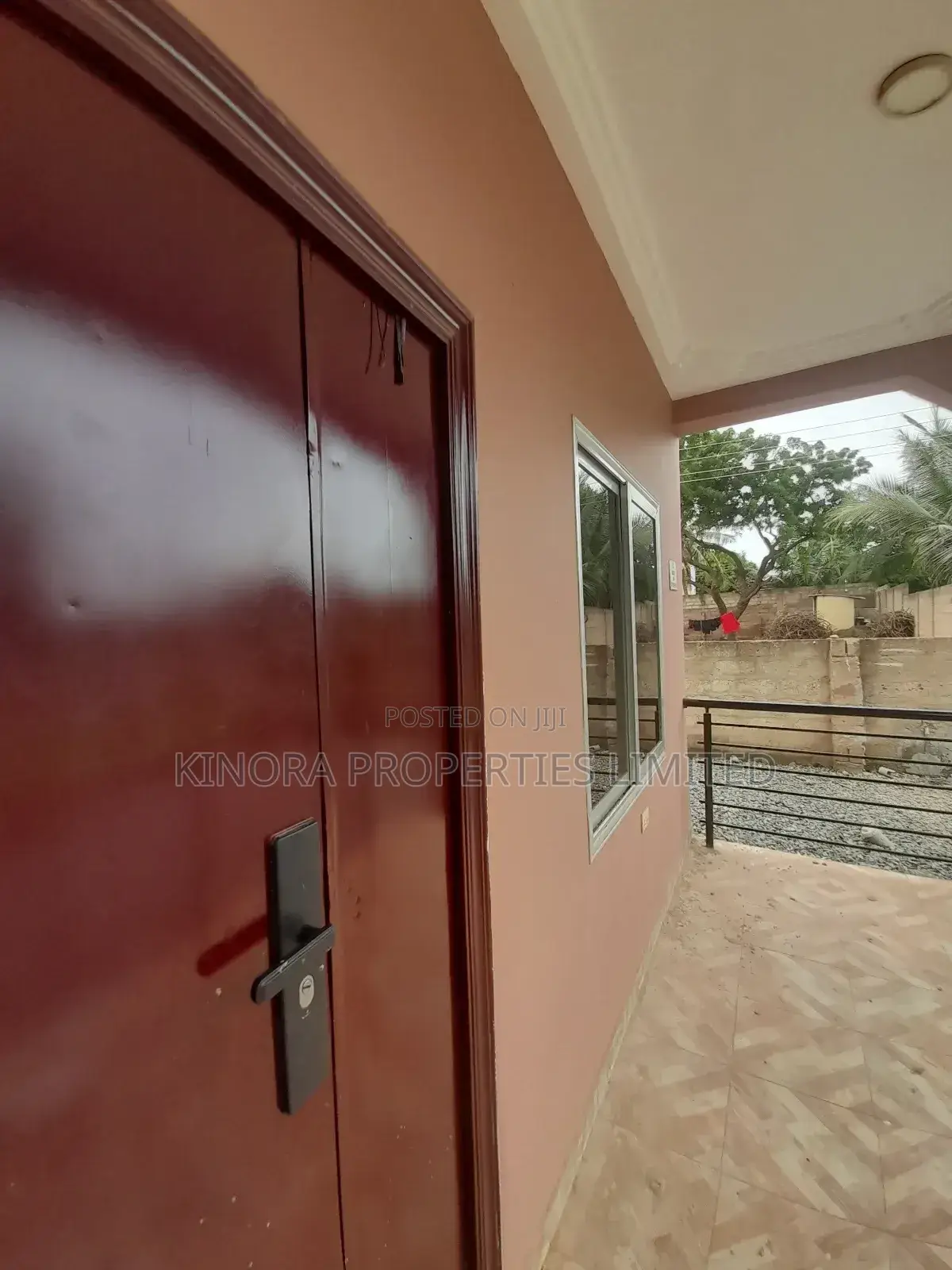 2bdrm Bungalow in Home Away Hotel, Adenta for rent in Adenta