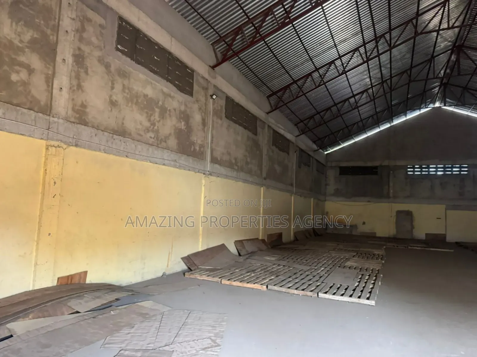 600sqm Warehouse for Rent at Circle in Circle Station Area