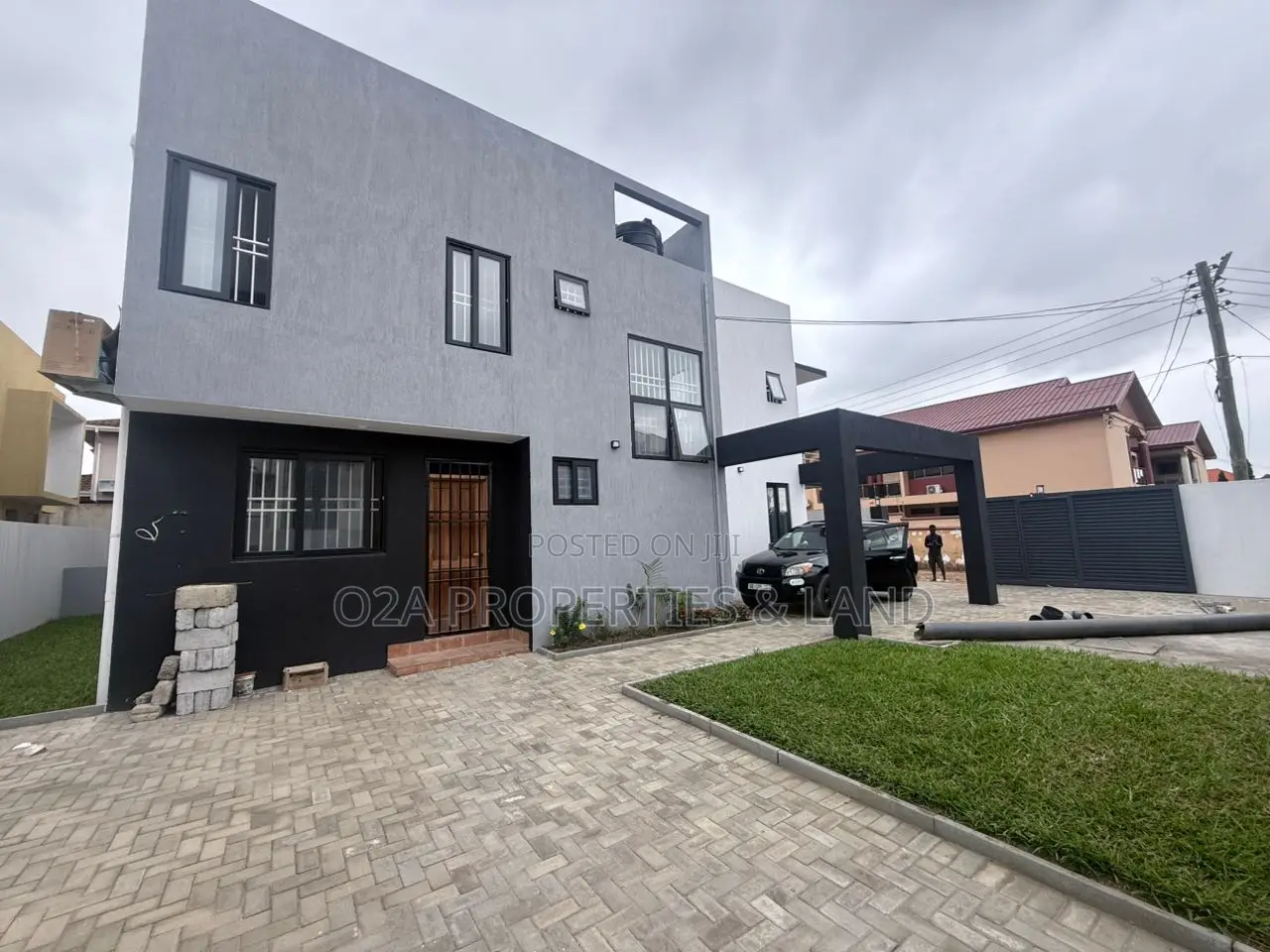 4bdrm House in East Legon American for sale in American House