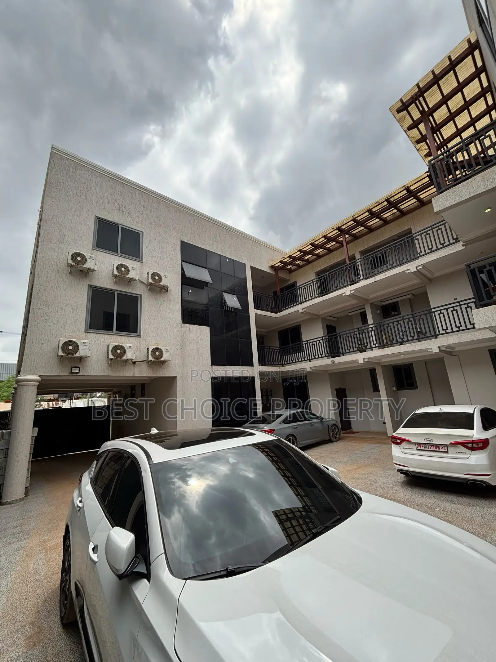 1bdrm Apartment in Adenta, Commandos for rent in Commandos