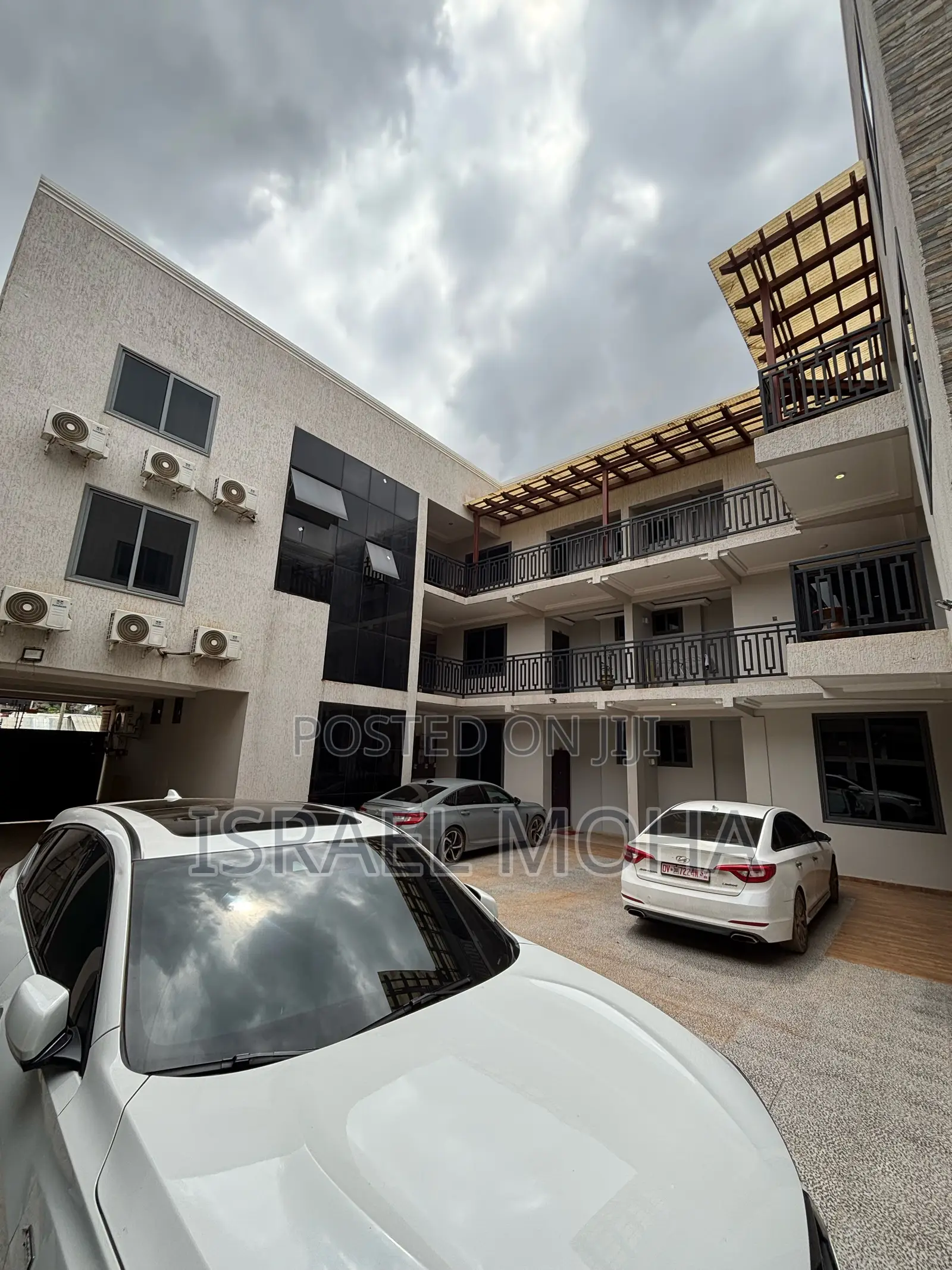 1bdrm Apartment in Adenta, Commandos for rent in Commandos