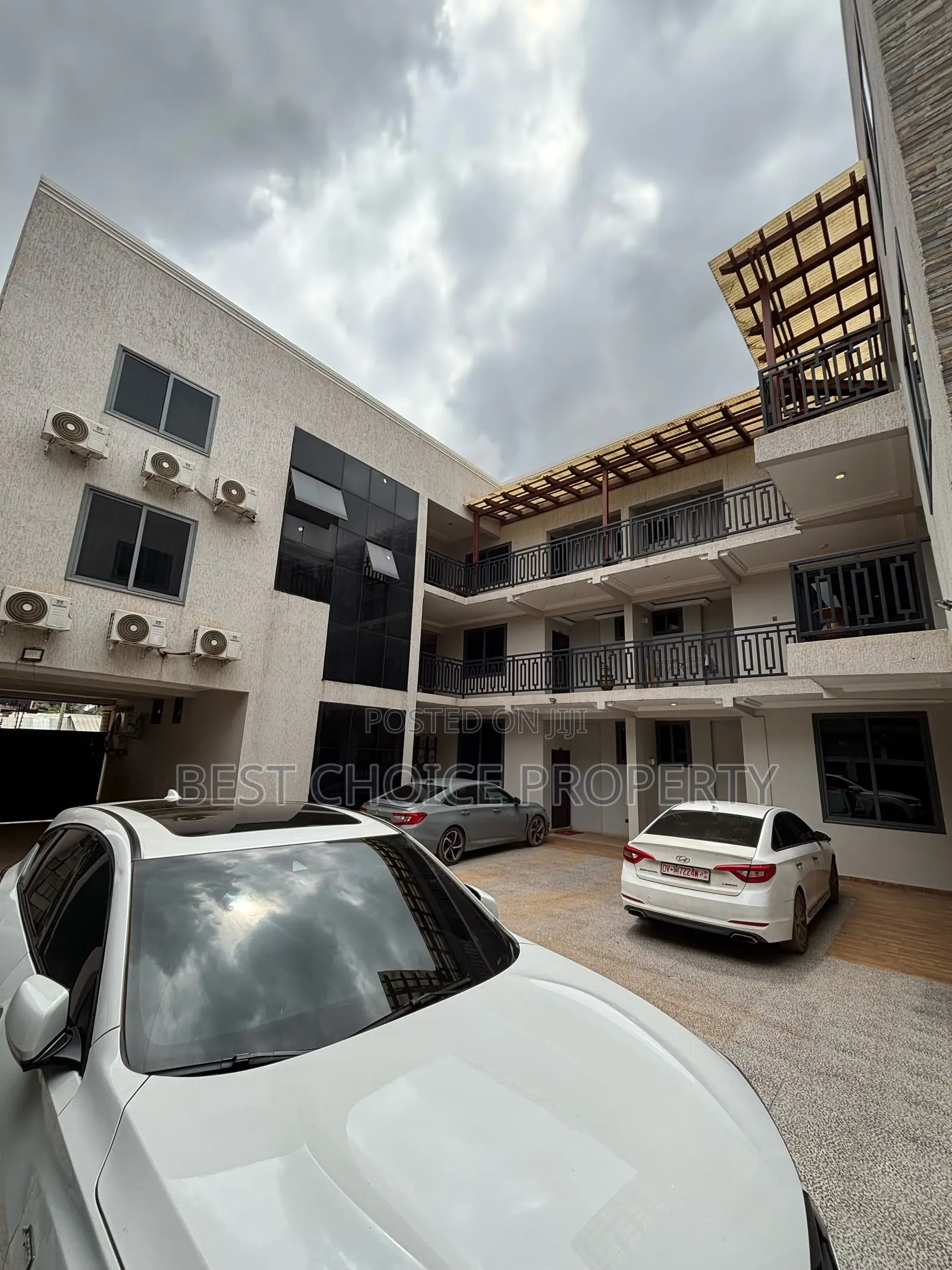 1bdrm Apartment in Adenta, Commandos for rent in Commandos