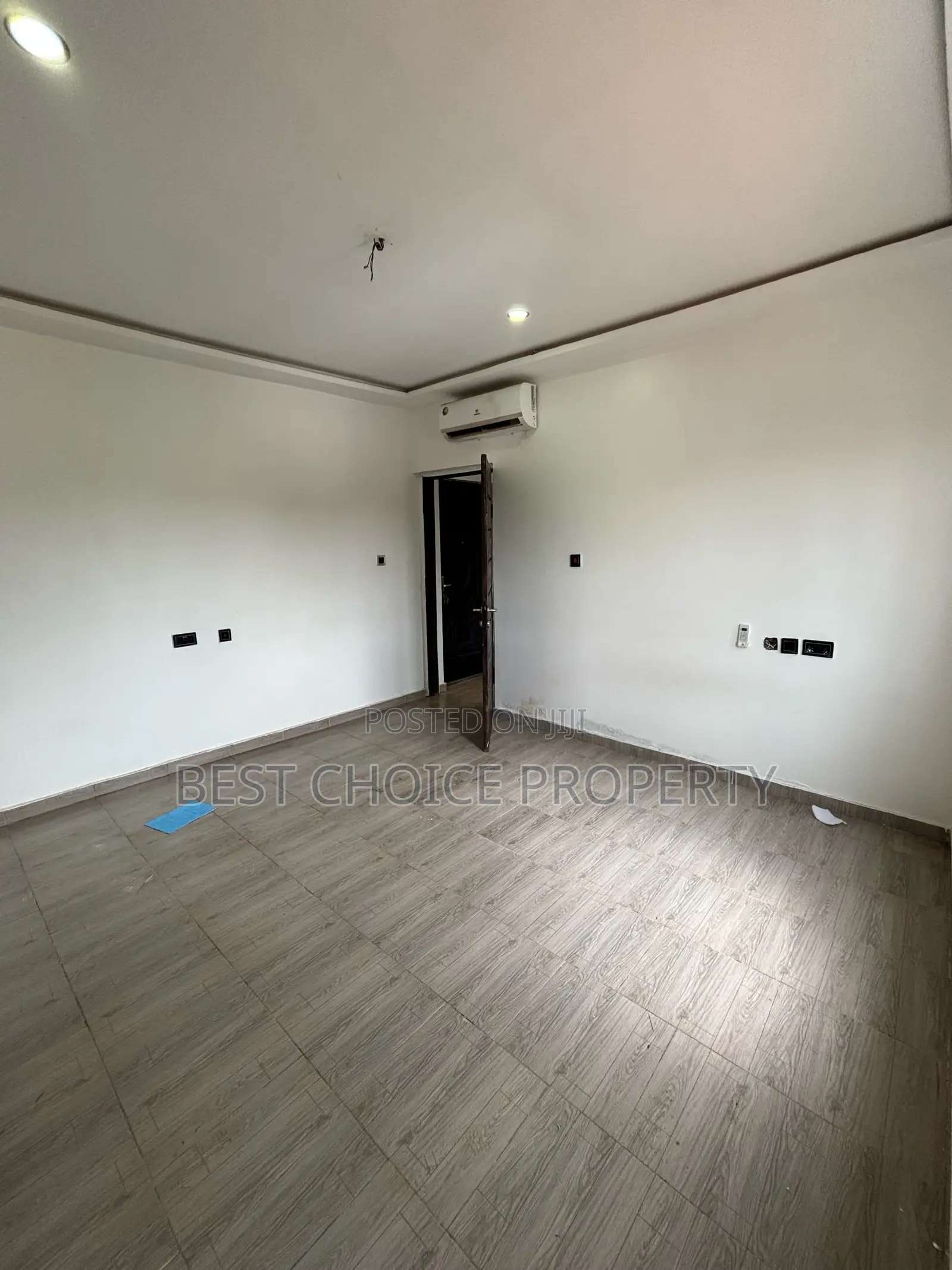 1bdrm Apartment in Adenta, Commandos for rent in Commandos