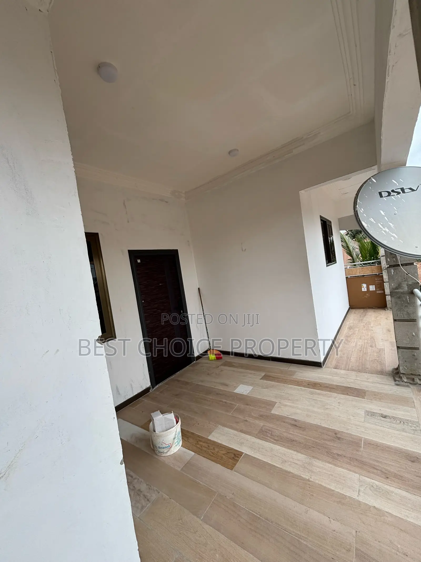 Chamber and Hall Sc Adenta Foster Home in Frafraha