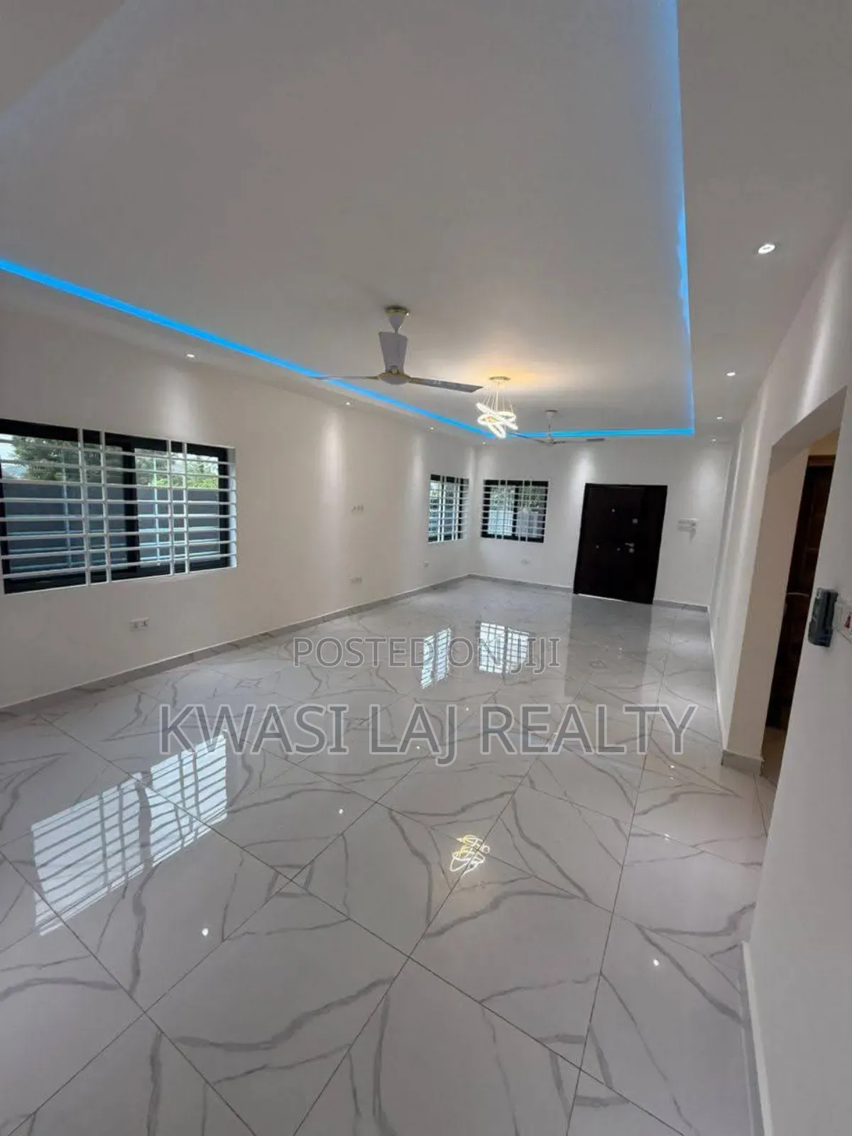 3bdrm House in Pokuase Ablekuma for sale in Pokuase