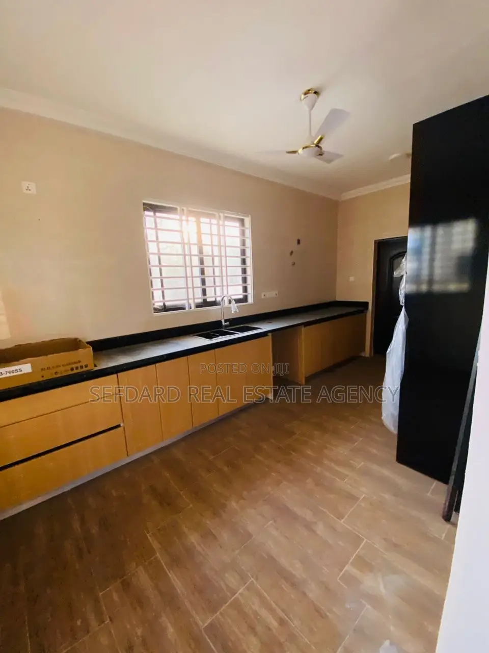 2bdrm Duplex in The Mall for rent in The Mall
