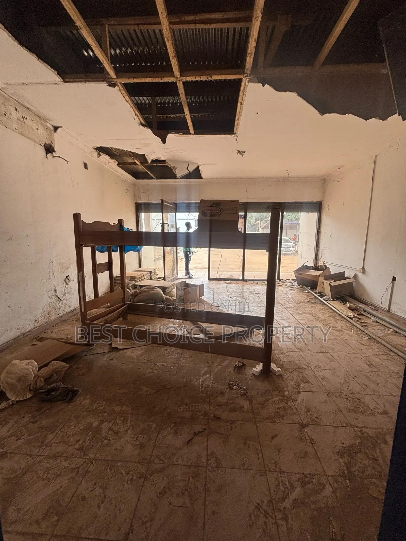 Office Space for Rent at Adenta Dodowa Road in Frafraha